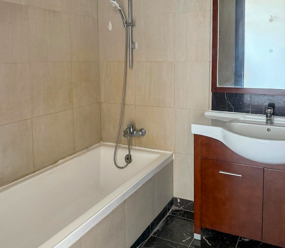 High Floor 2BR | Spacious Layout | with balcony | Barsha Heights | Semi Furnished