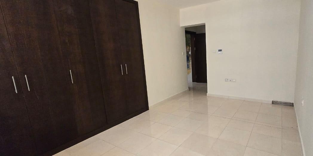 Elegant Residence | Bright Interiors | Ready to Move