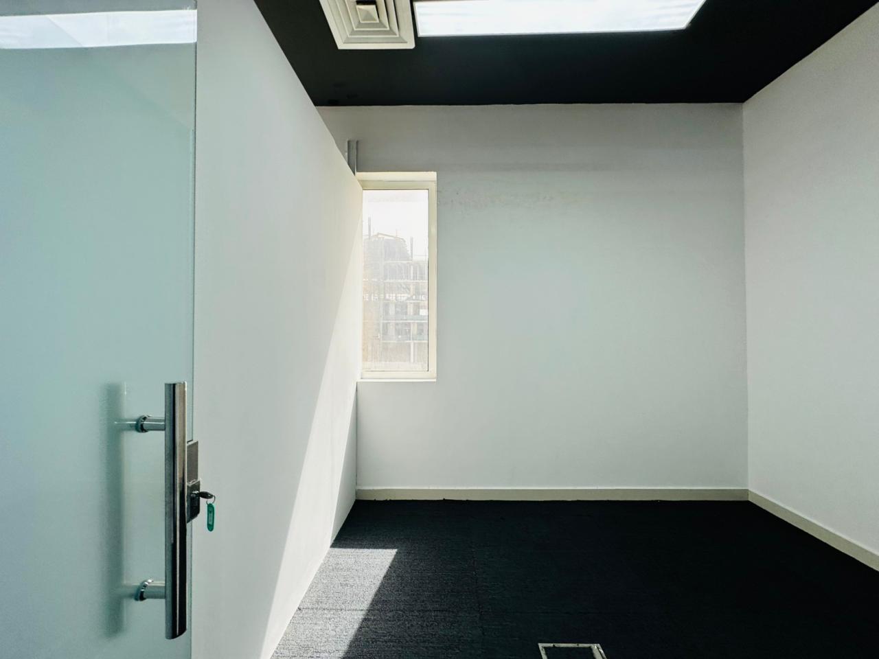 Spacious Office | DEWA & Chiller Included | DIP | Ready to Move in