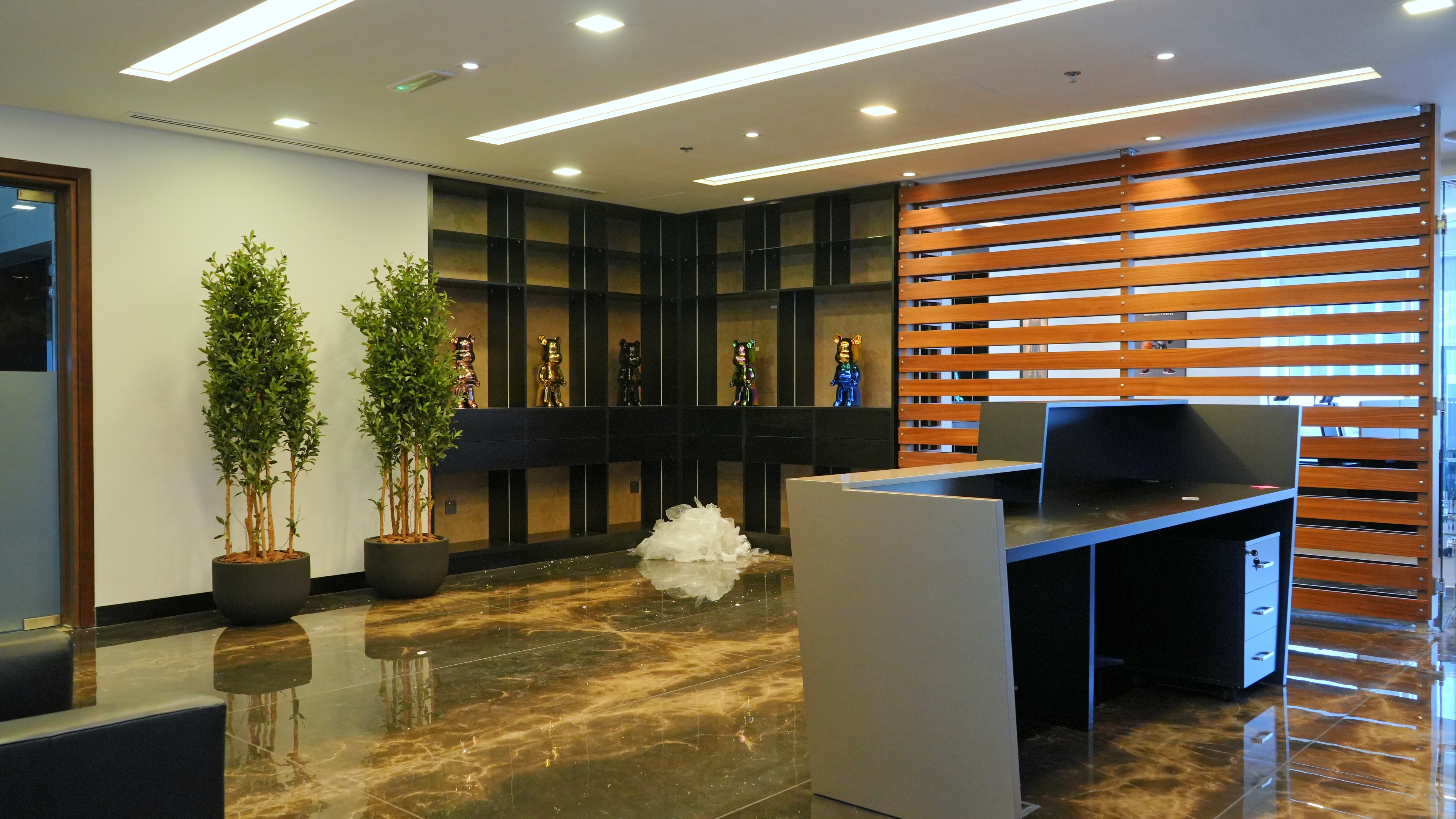 Half-Floor Office | Multiple Chambers | Barnd-New Fit-out & Furniture