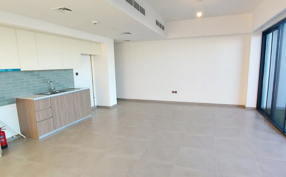 Specious layout | Close to amenities | Maid's room