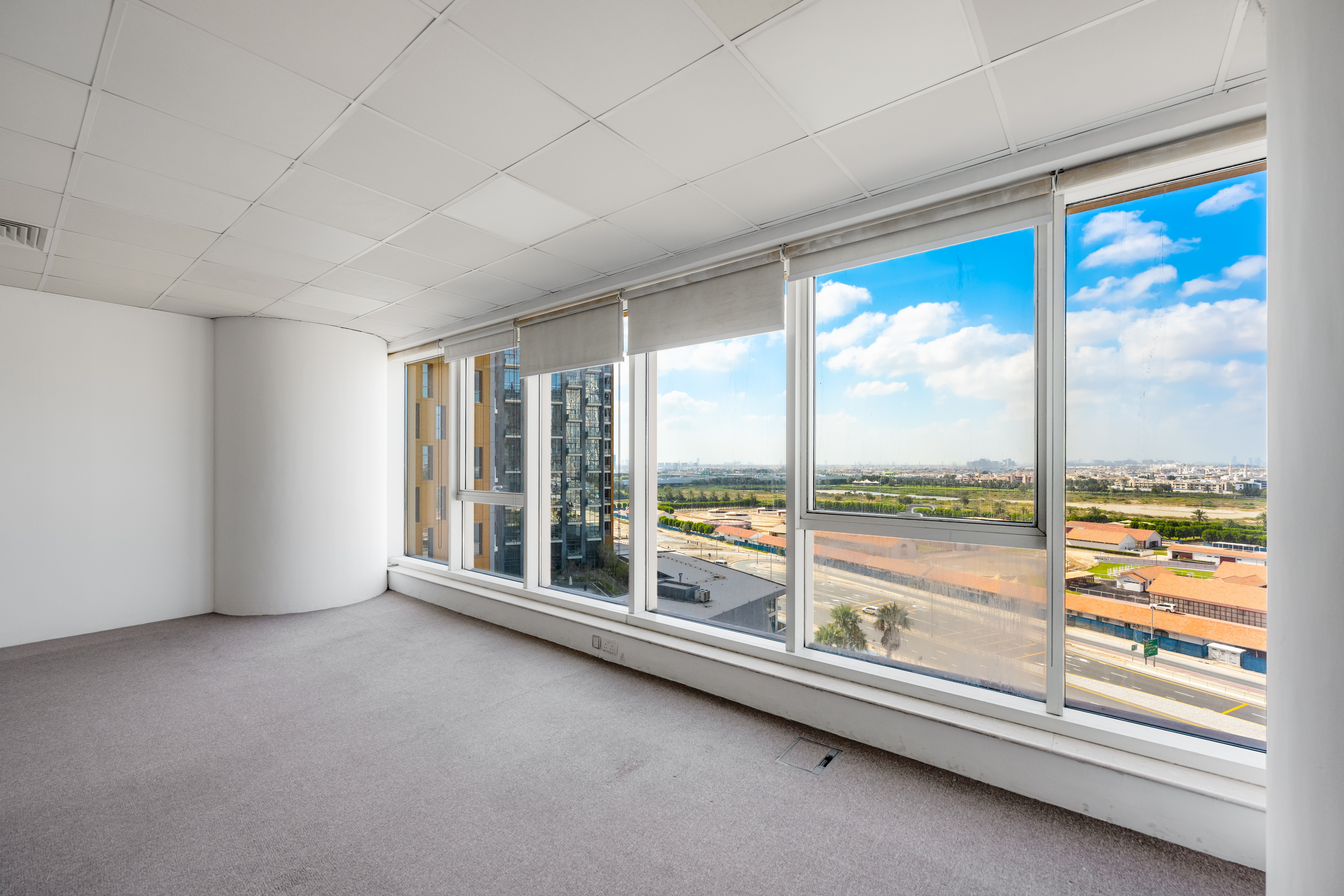 Office with Natural Light | Vacant | Great Accessibility