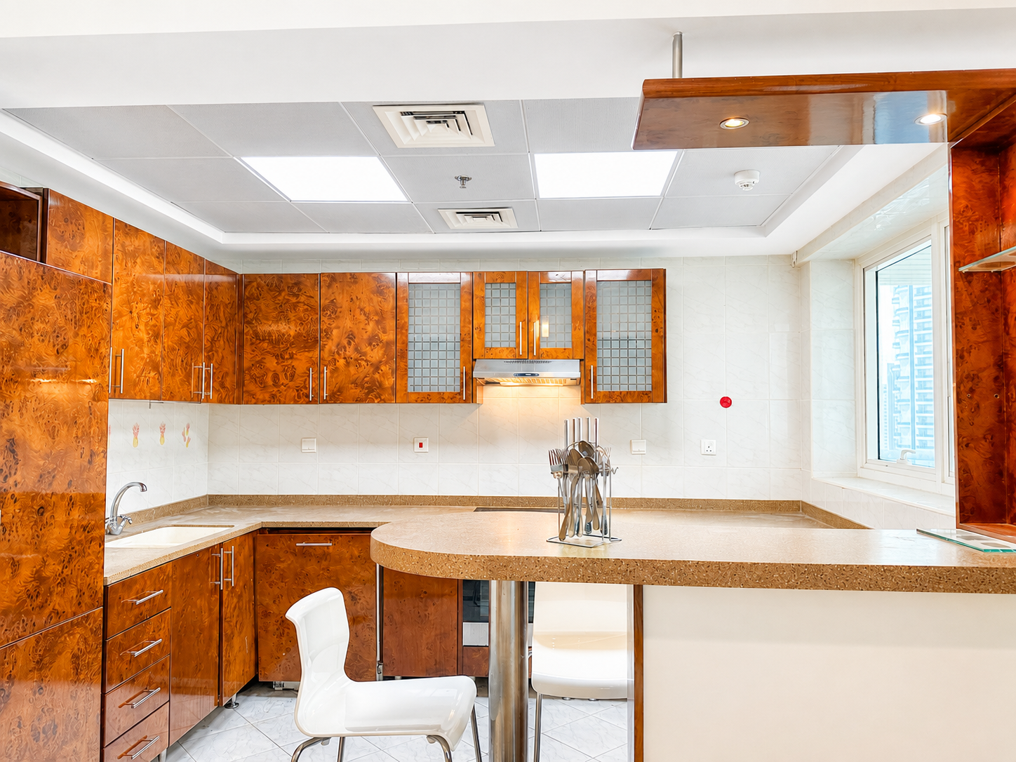 Stylish Marina Residence | Private Balcony | Prime Location