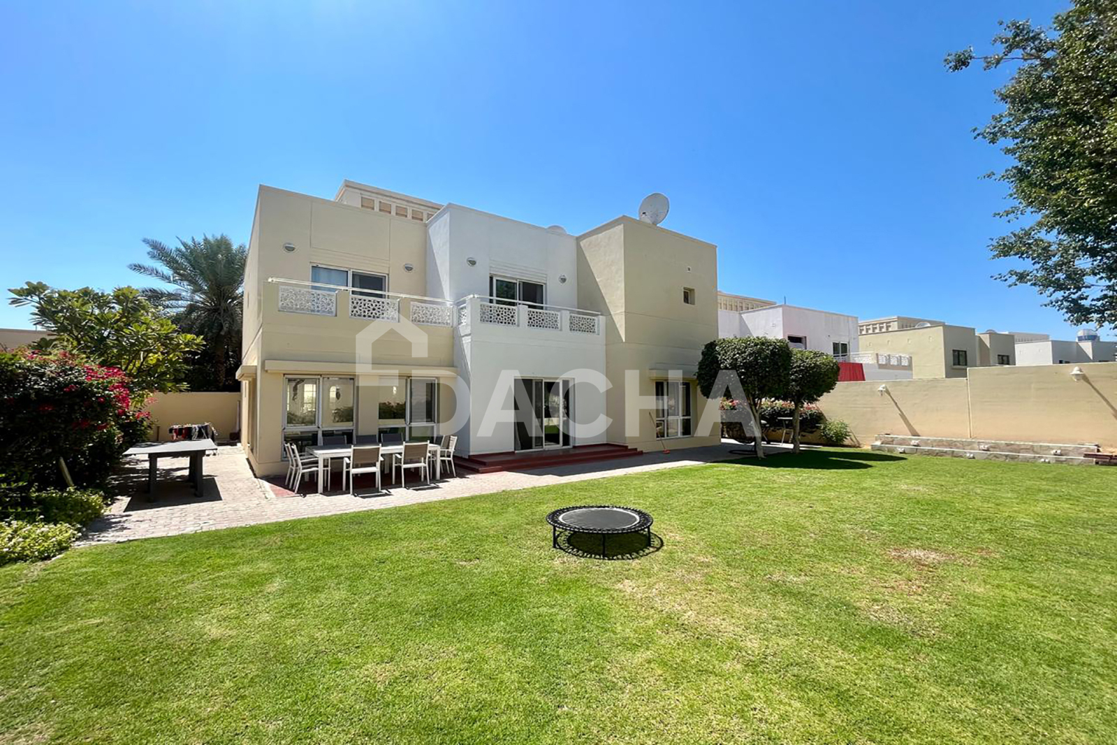 Lake View | Unfurnished | Large Plot