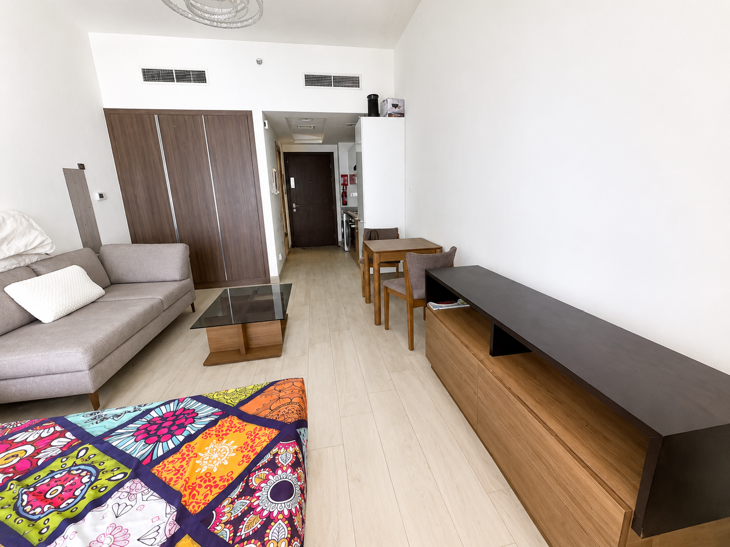 Studio in Al Jaddaf | Near Metro | Ideal for Airport & Business Bay Staff