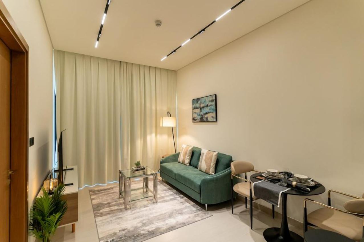 Canal View Residence | Luxury Living | Resort-Style Amenities