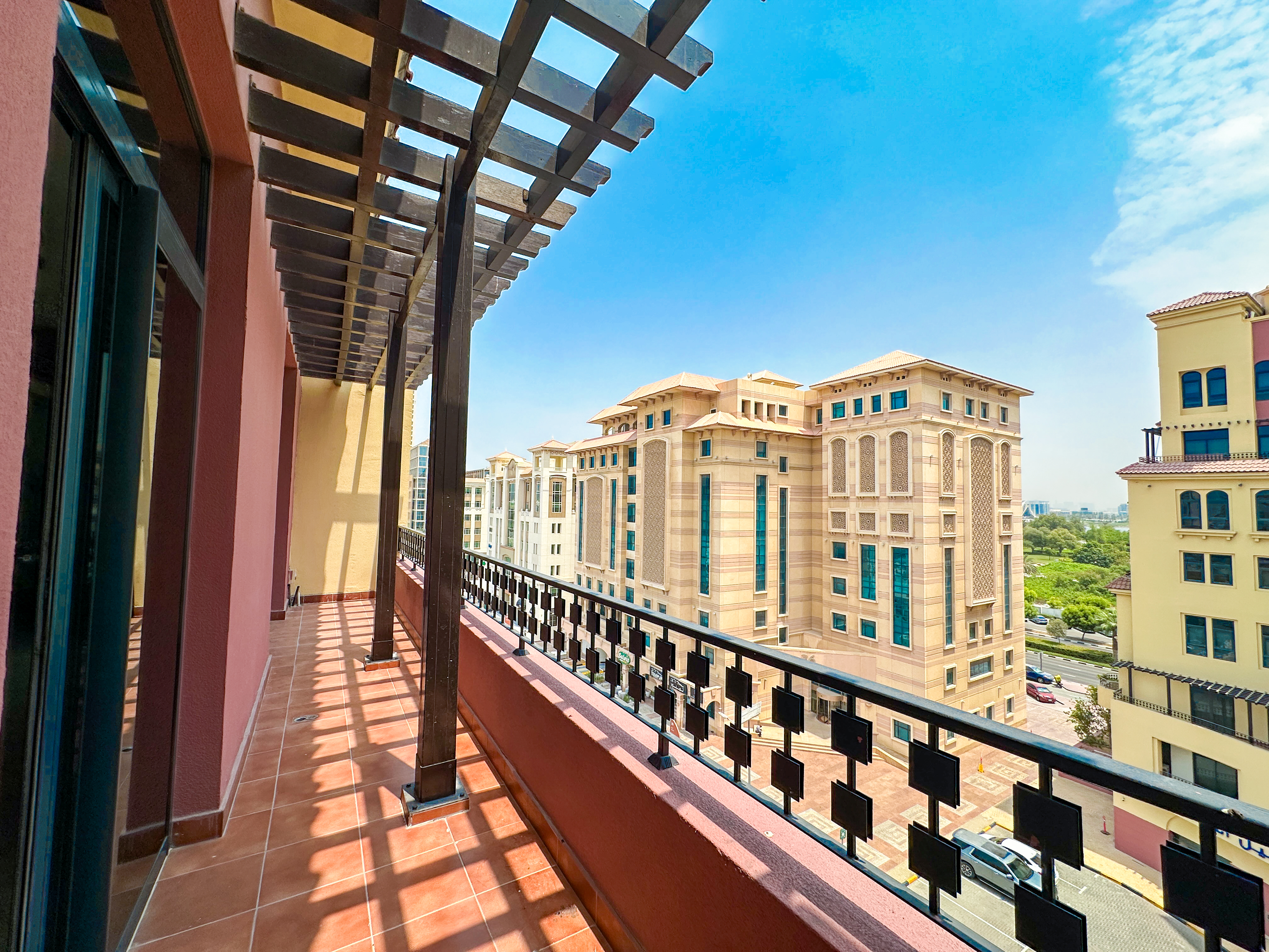 DHA Licensed Clinic | Turnkey Medical Facility | 4 Consultation Rooms