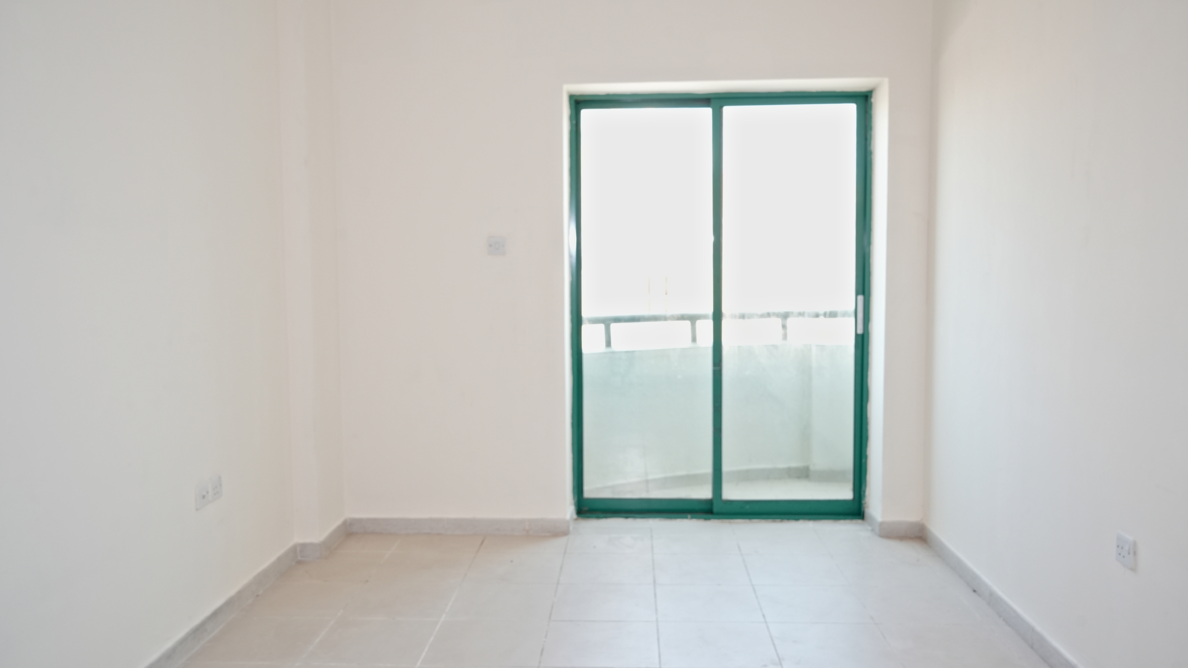 Spacious Layout | Big balcony | Near Bus Stop