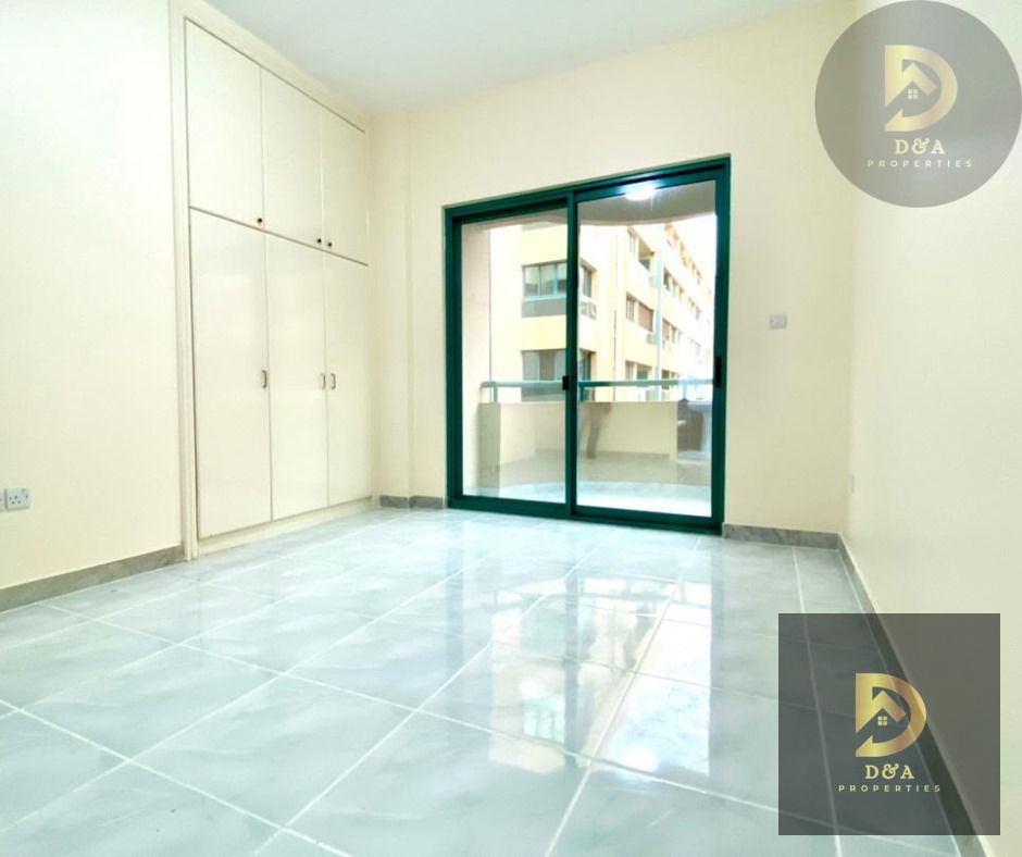 Spacious 1-Bedroom Apartment with Balcony in Golden Sands 12, Al Mankhool, Bur Dubai | NO COMMISSION