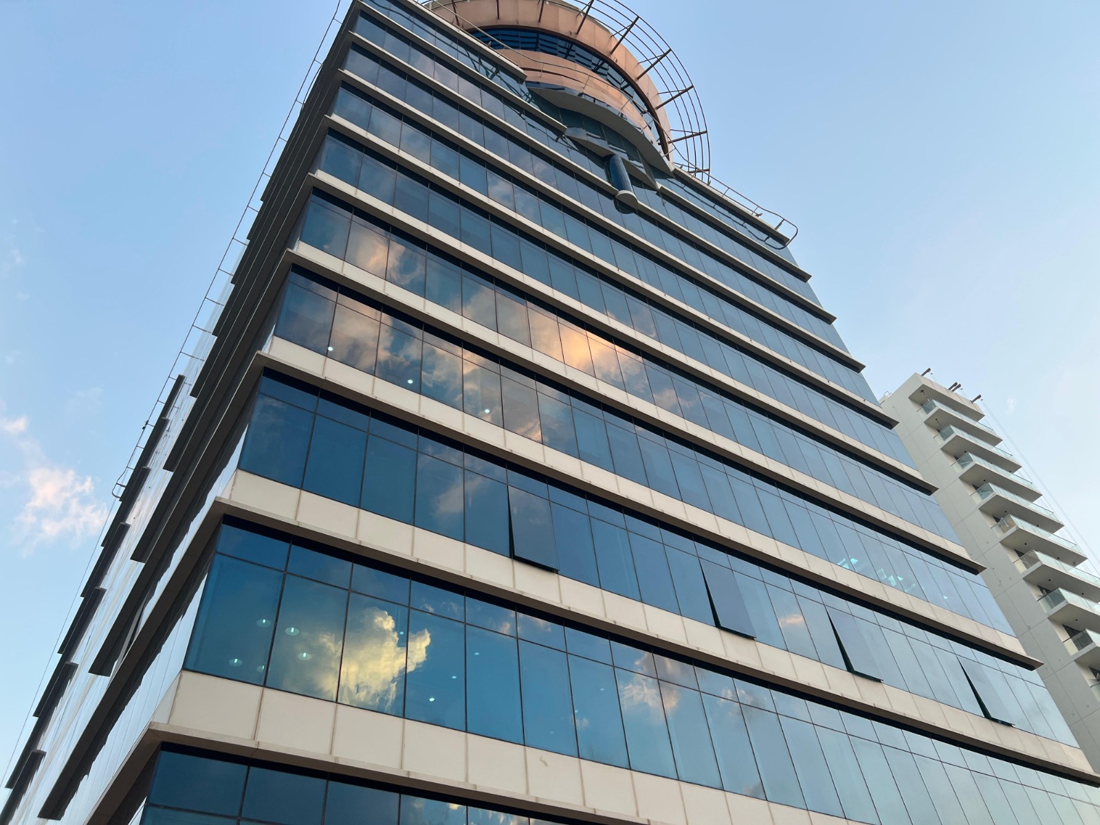 Vibrant Office | Canal View | Ready to Move-in