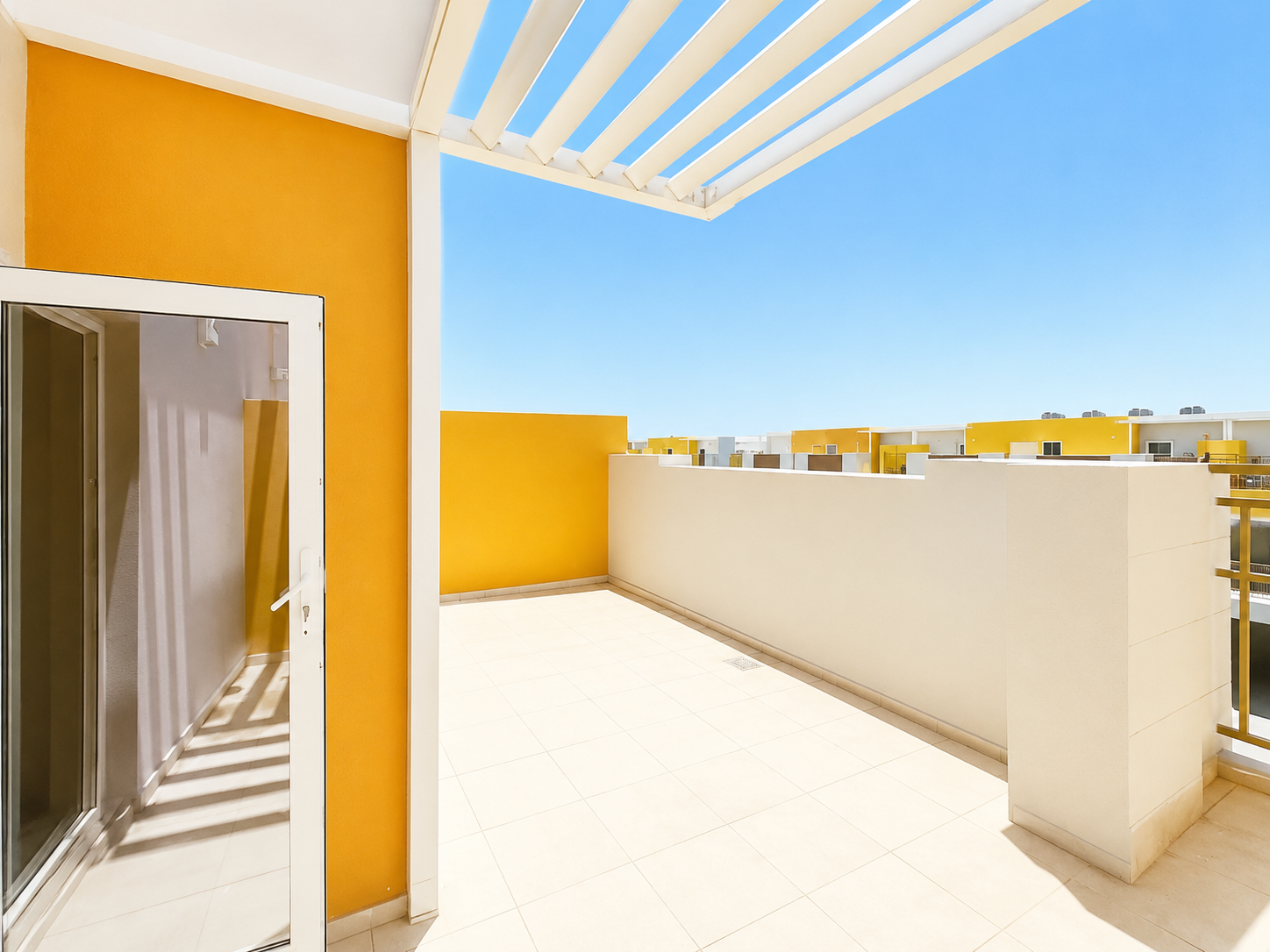 Single-Row | Middle Unit | Ready to Move
