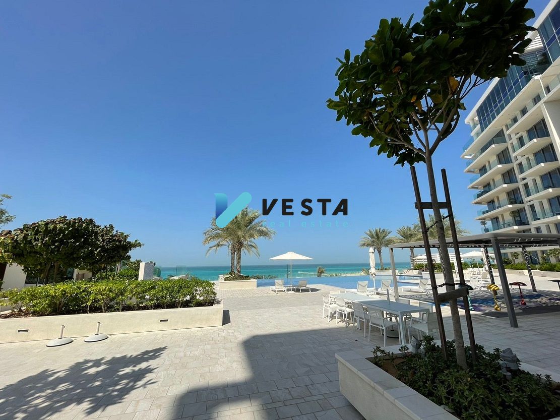 Direct to Beach | 2BR + Maid TH | Full Sea View | Fully Upgraded & Furnished