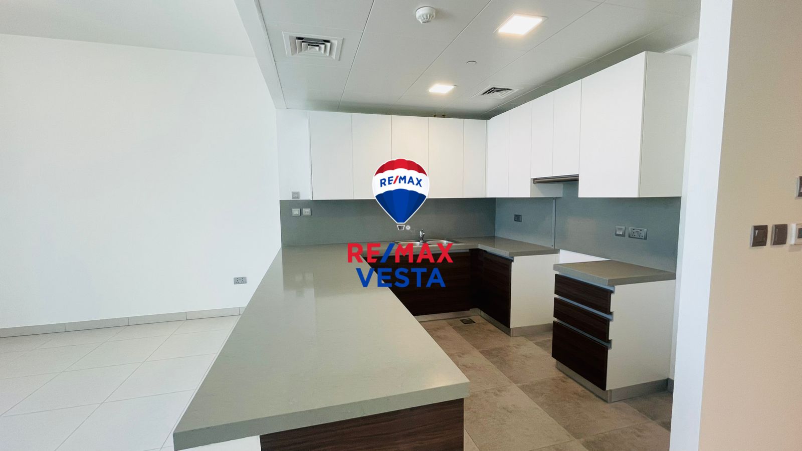 Spacious Layout | Open Kitchen | Balcony | Ideal Investment