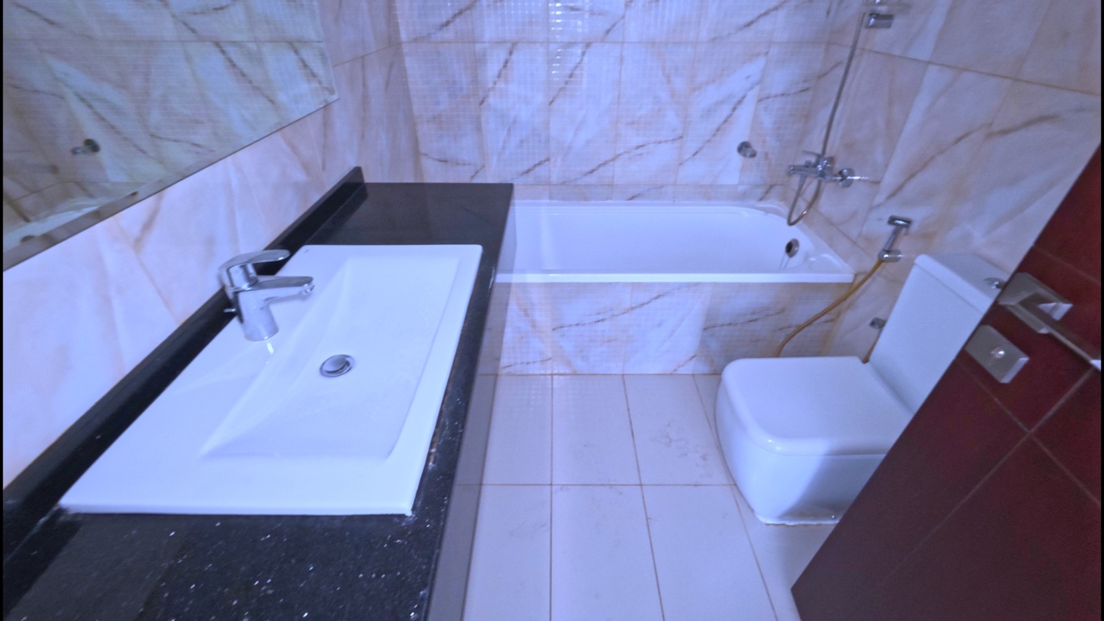 Spacious | Unfurnished | Bright & Well Maintained
