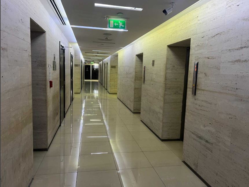 Quality office | Read to Move-in at Park Lane Tower