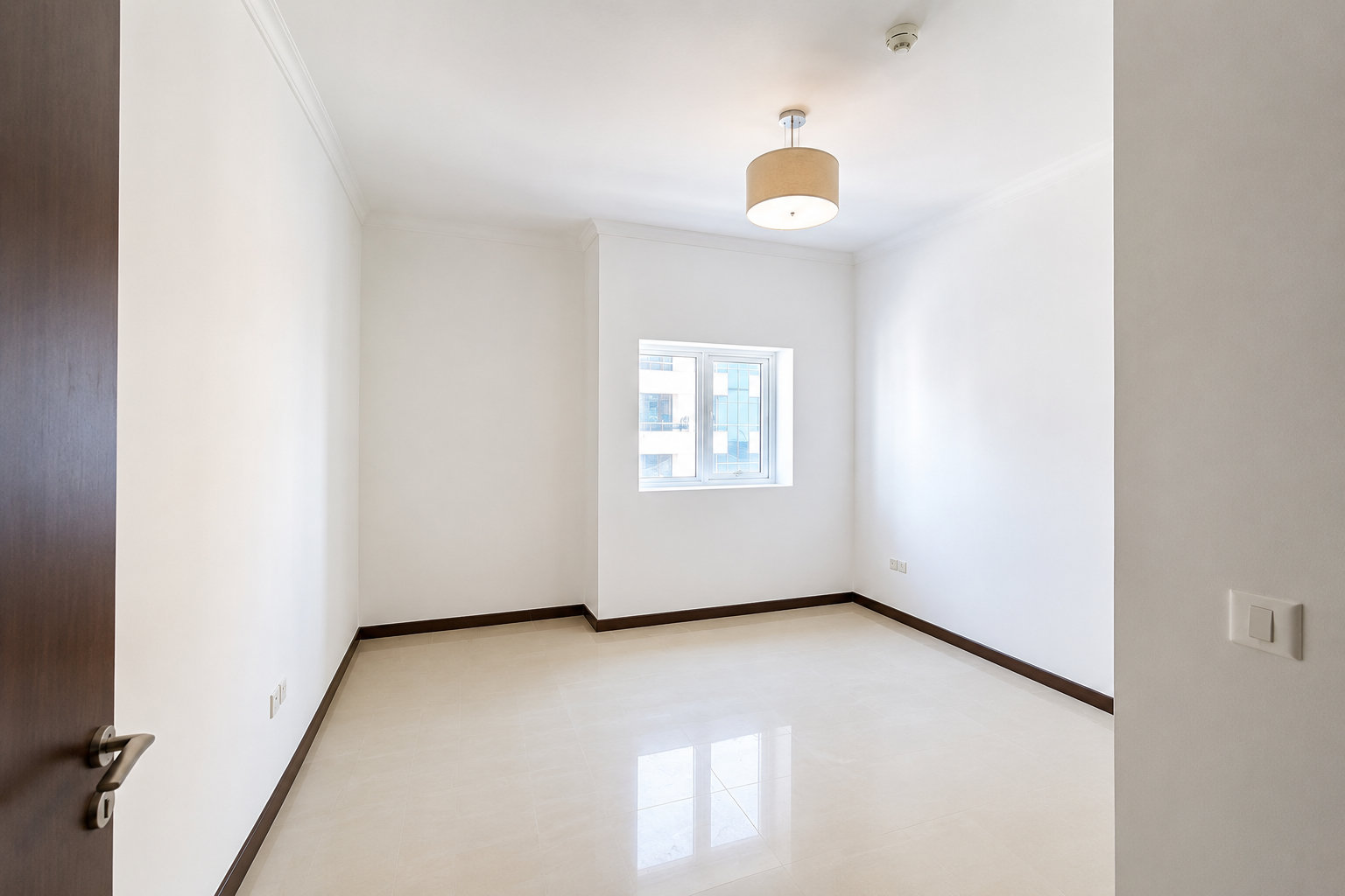 Contemporary Apartment | Vacant | Community Views