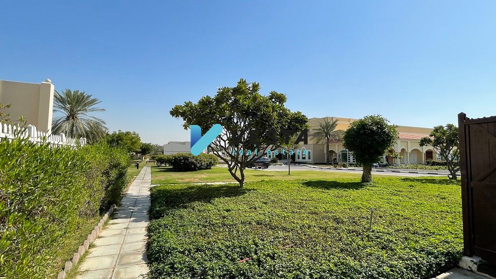 Investment Deal | Waterfront Lot | Close to Amenities | Maid Room | Vacant