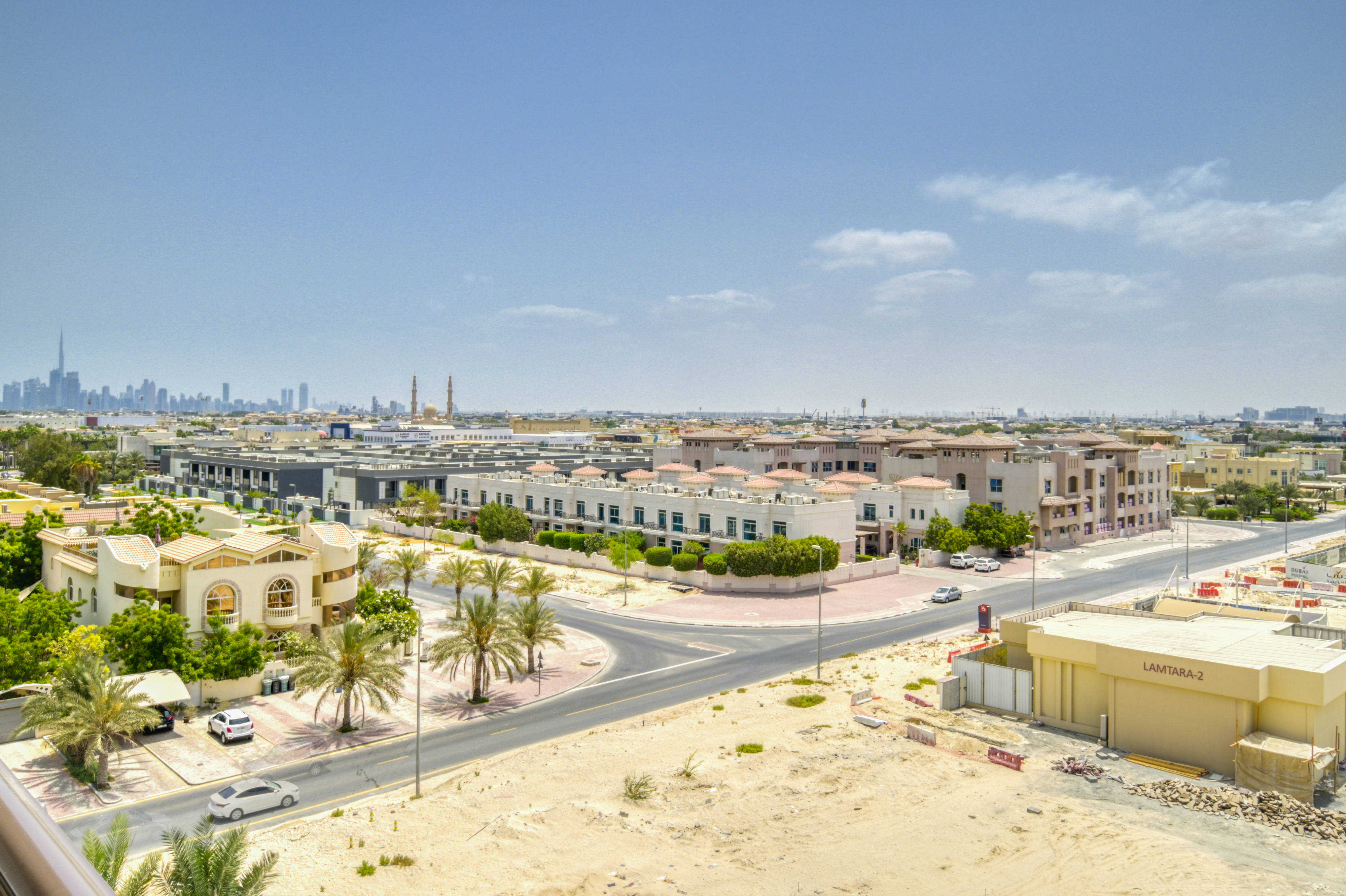 FULLY FURNISHED | HIGH RENTAL RETURN | SPACIOUS — Photo 11