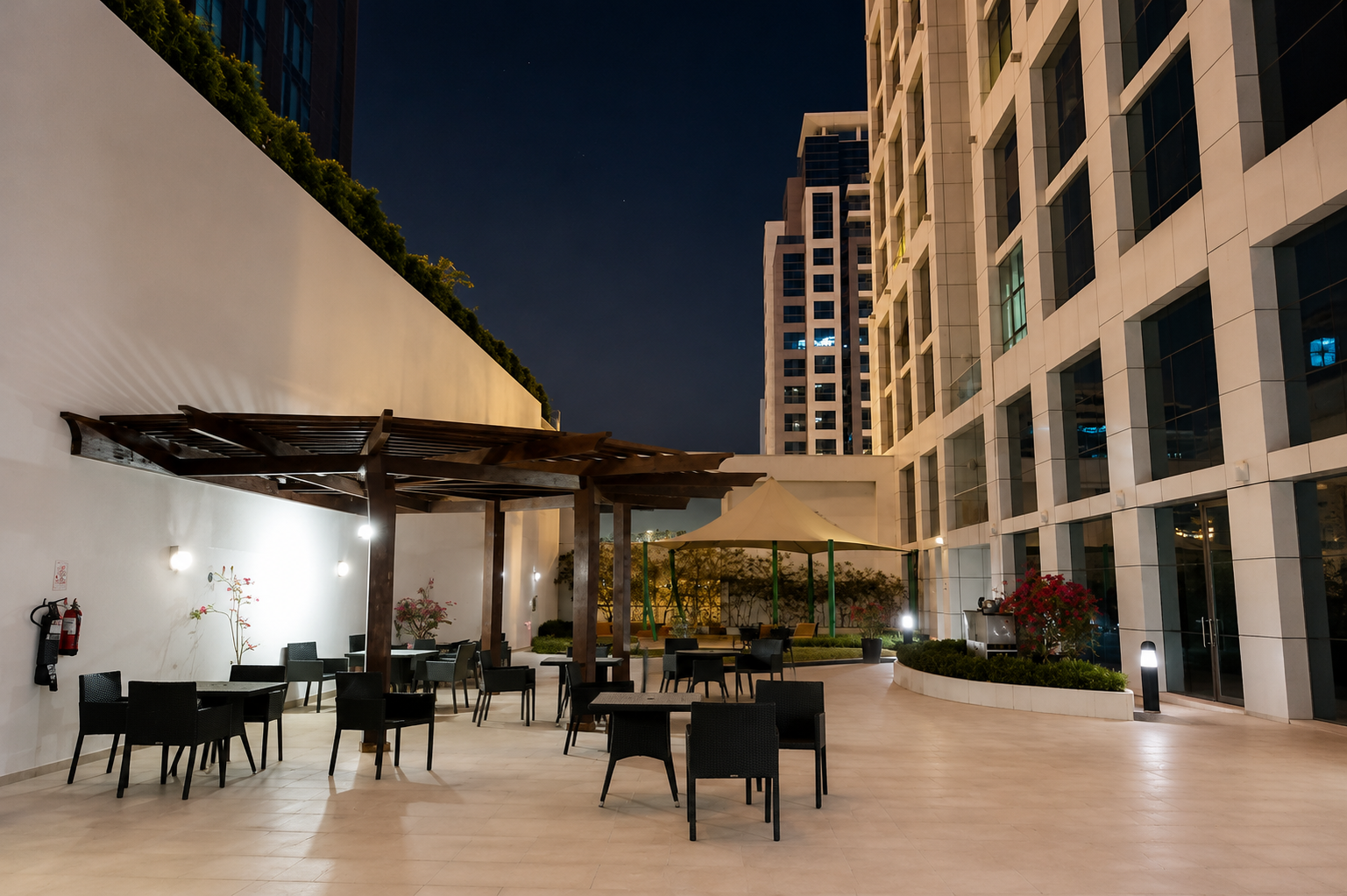 Spacious Studio | Prime Business Bay | Park Central