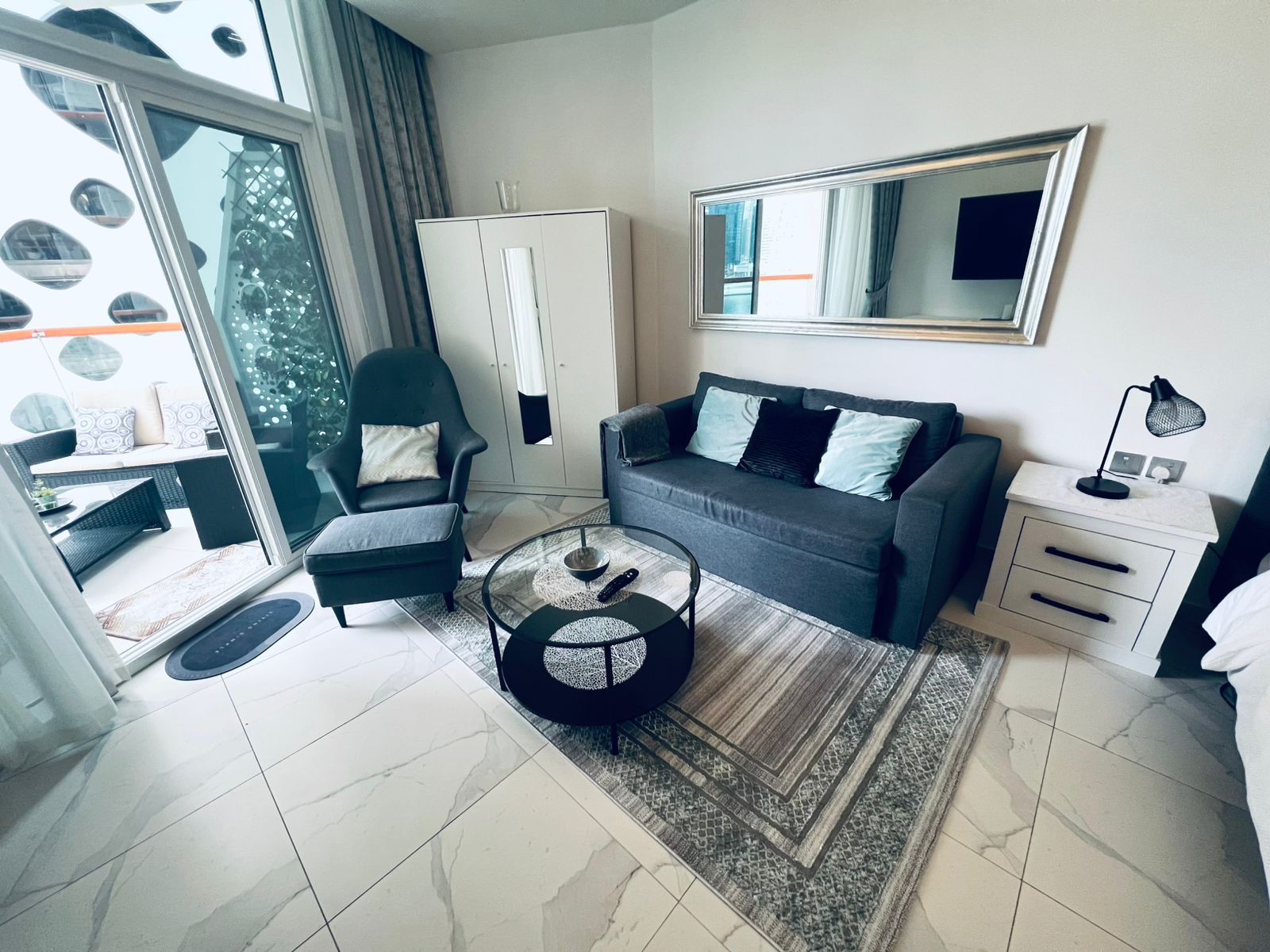Burj khalifa View | Furnished | Prime Location · image 4