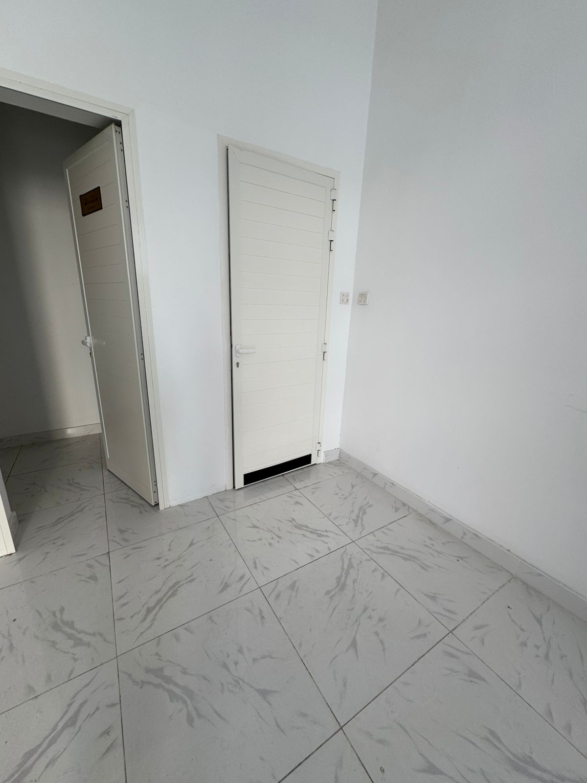Commercial Shop | For Rent at Al Karama
