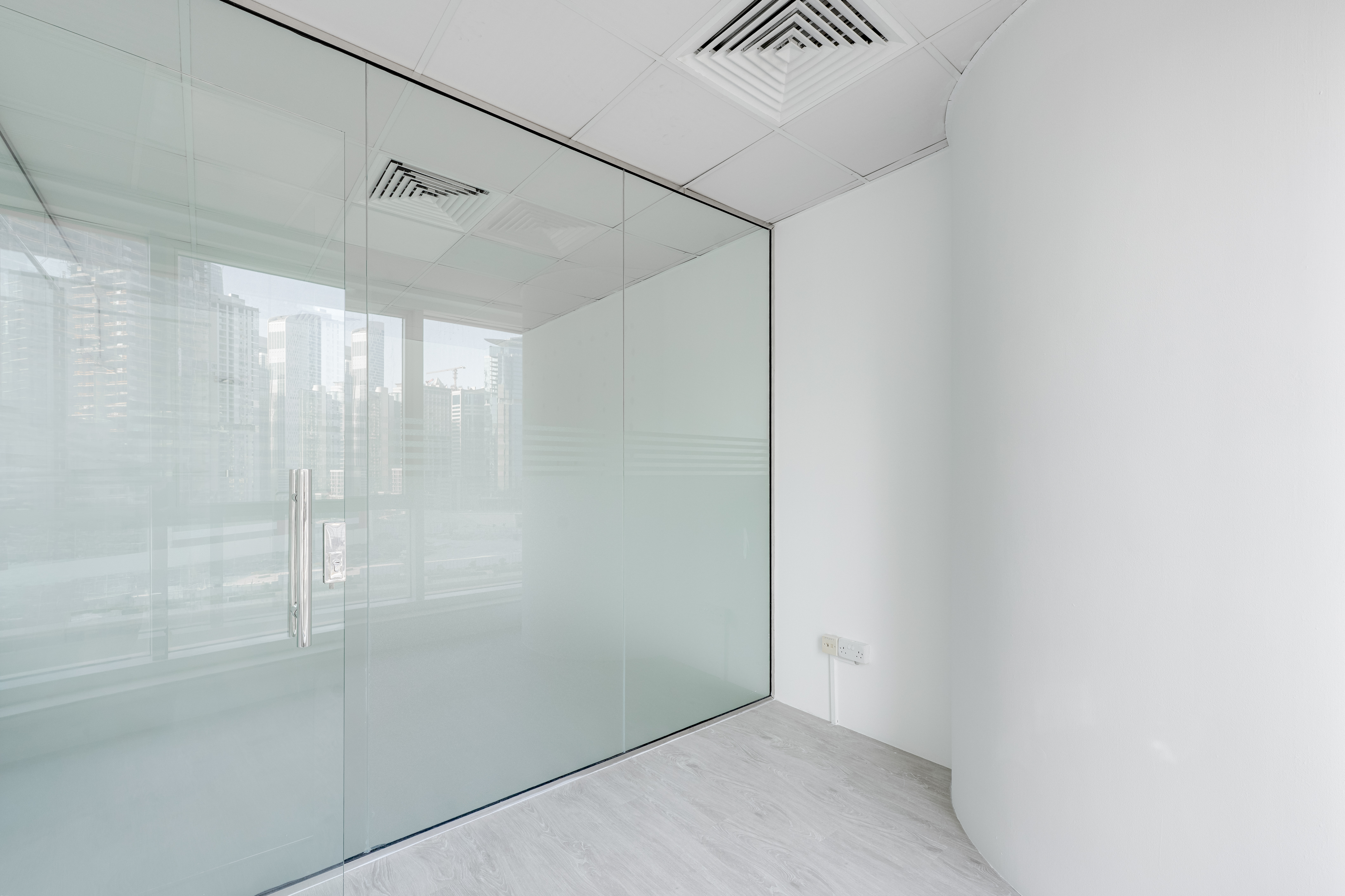 Bright Office Space | City Views | Ready to Move