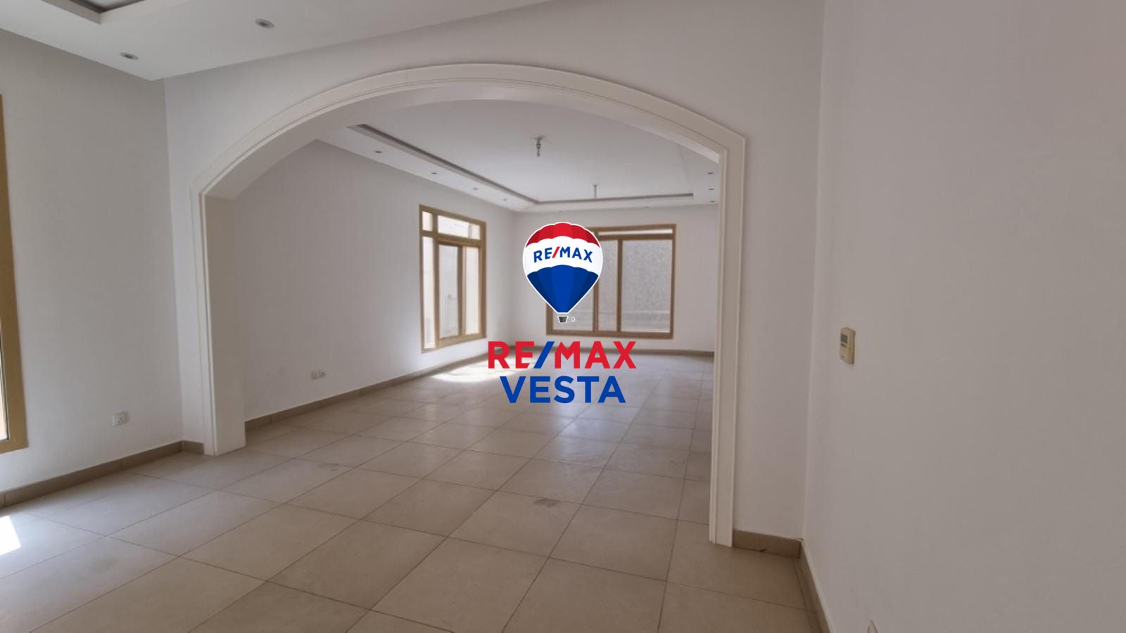 Private Pool | Premium Villa | Vacant | Price Negotiable
