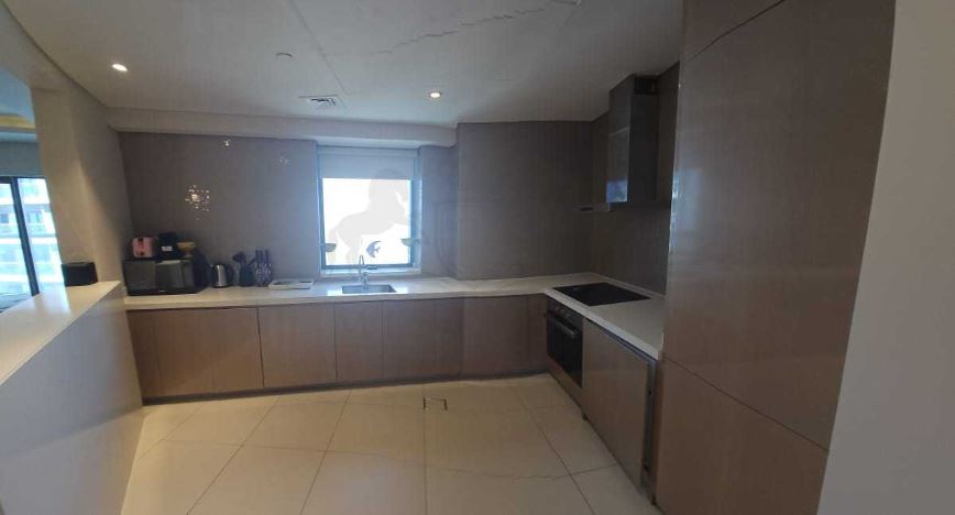 HIGH FLOOR | HUGE SPACIOUS LAYOUT | PRIME LOCATION