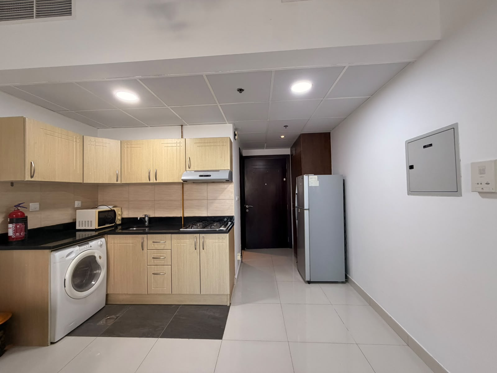 Community View Studio w/Balcony | Furnished | Ready to Move