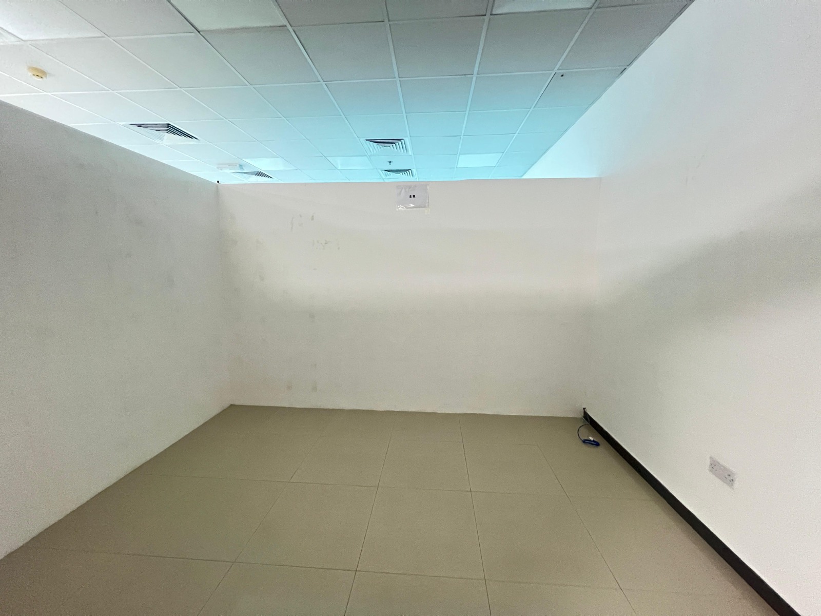 Spacious Office | Ready to Move-in | City View
