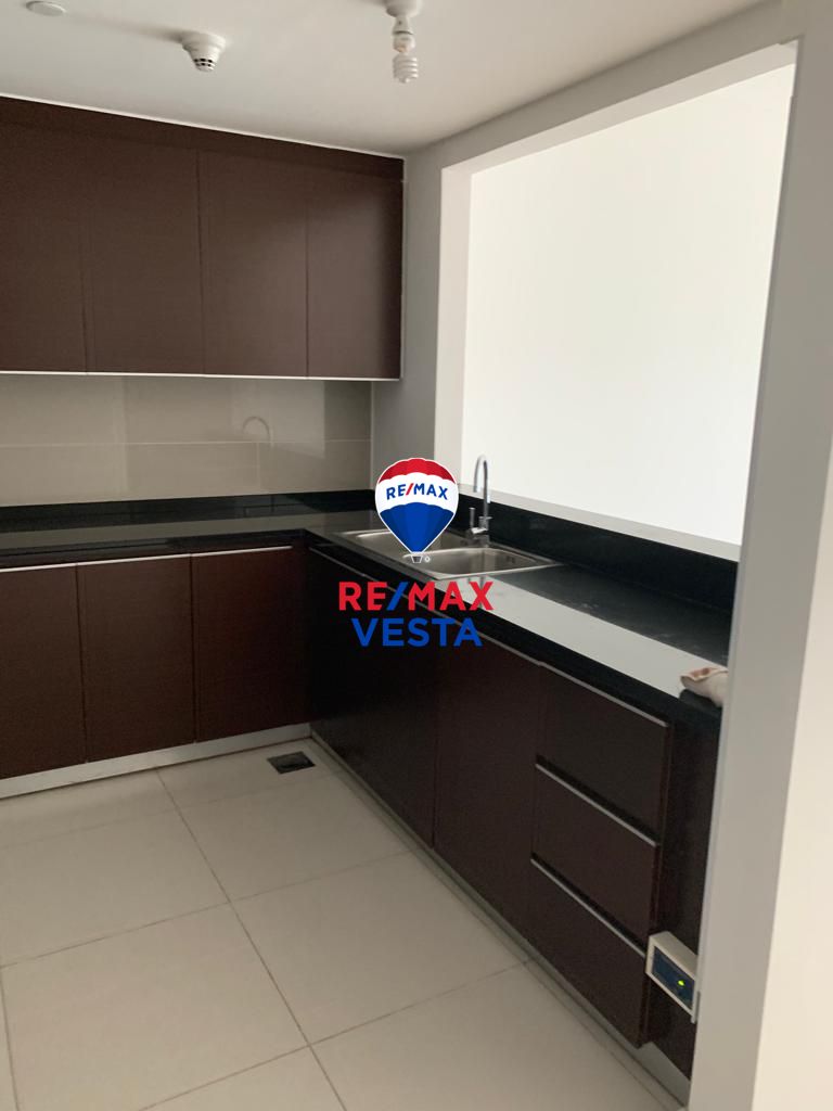 Alluring Sea View | Mid Floor | Balcony | Spacious Layout | Rented Unit