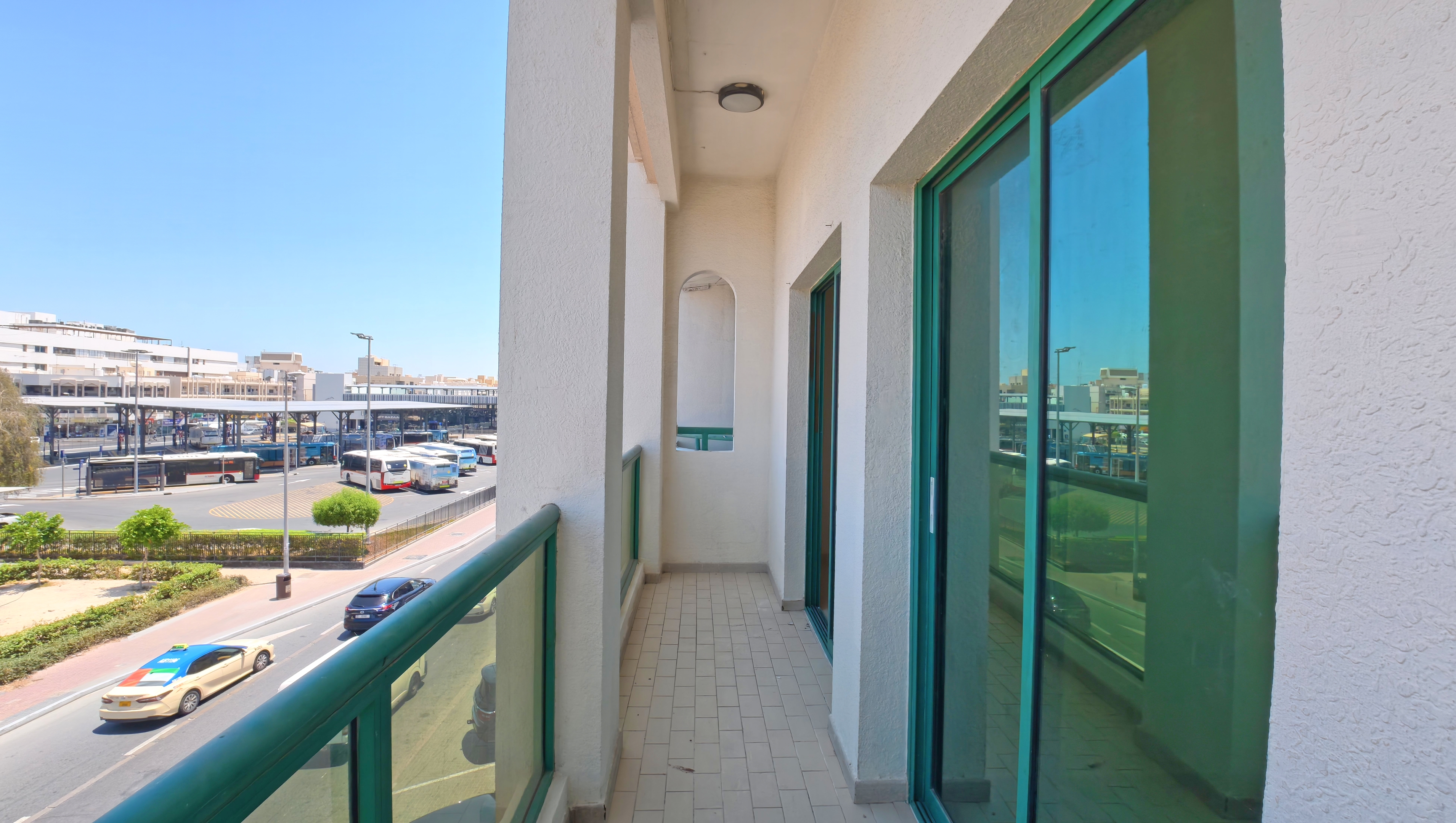 Spacious Layout | Big balcony | Near Bus Stop