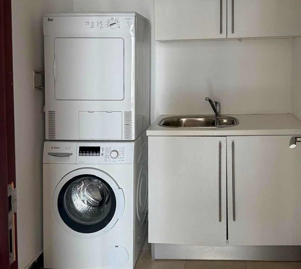 High Floor 2BR | Spacious Layout | with balcony | Barsha Heights | Semi Furnished