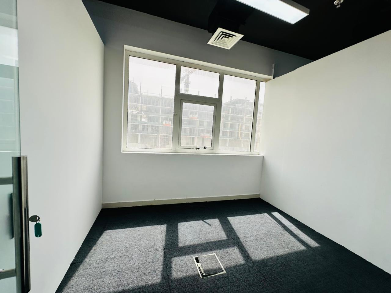 Spacious Office | DEWA & Chiller Included | DIP | Ready to Move in