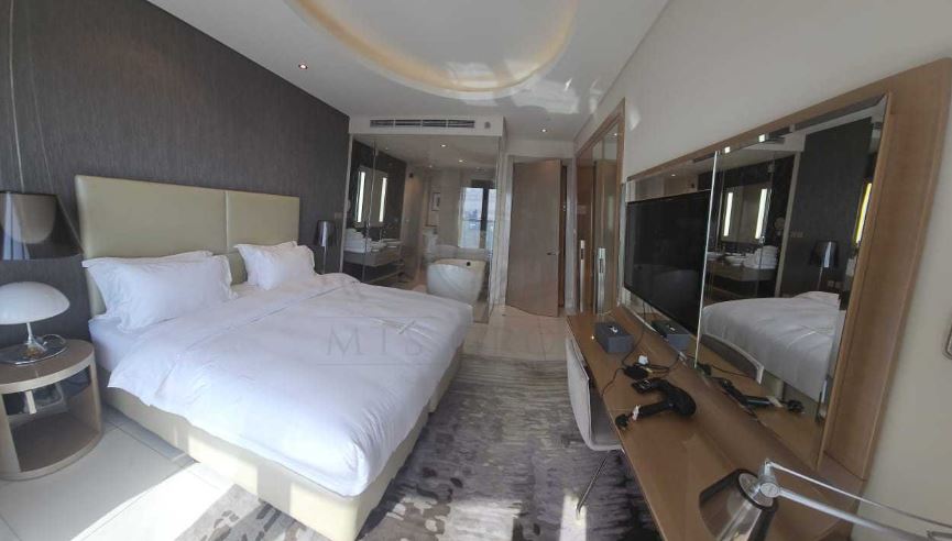 HIGH FLOOR | HUGE SPACIOUS LAYOUT | PRIME LOCATION