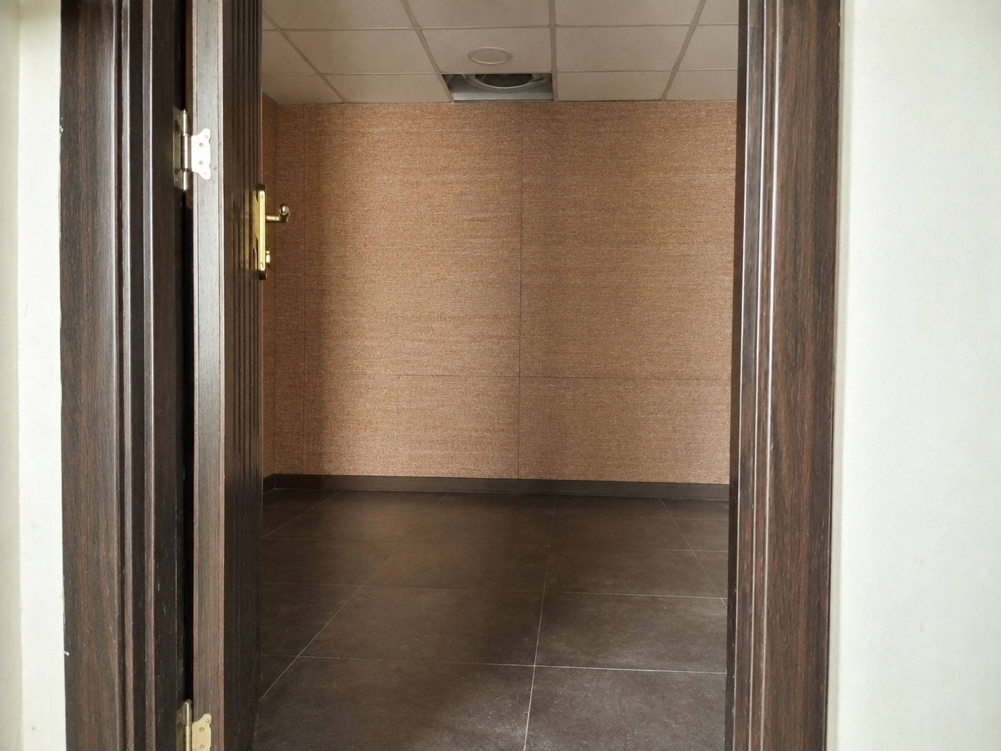 Spacious Office | Open Floor | Pantry & Storage