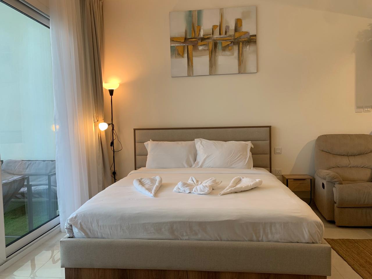 Spacious Studio | Fully Furnished | Close to Downtown