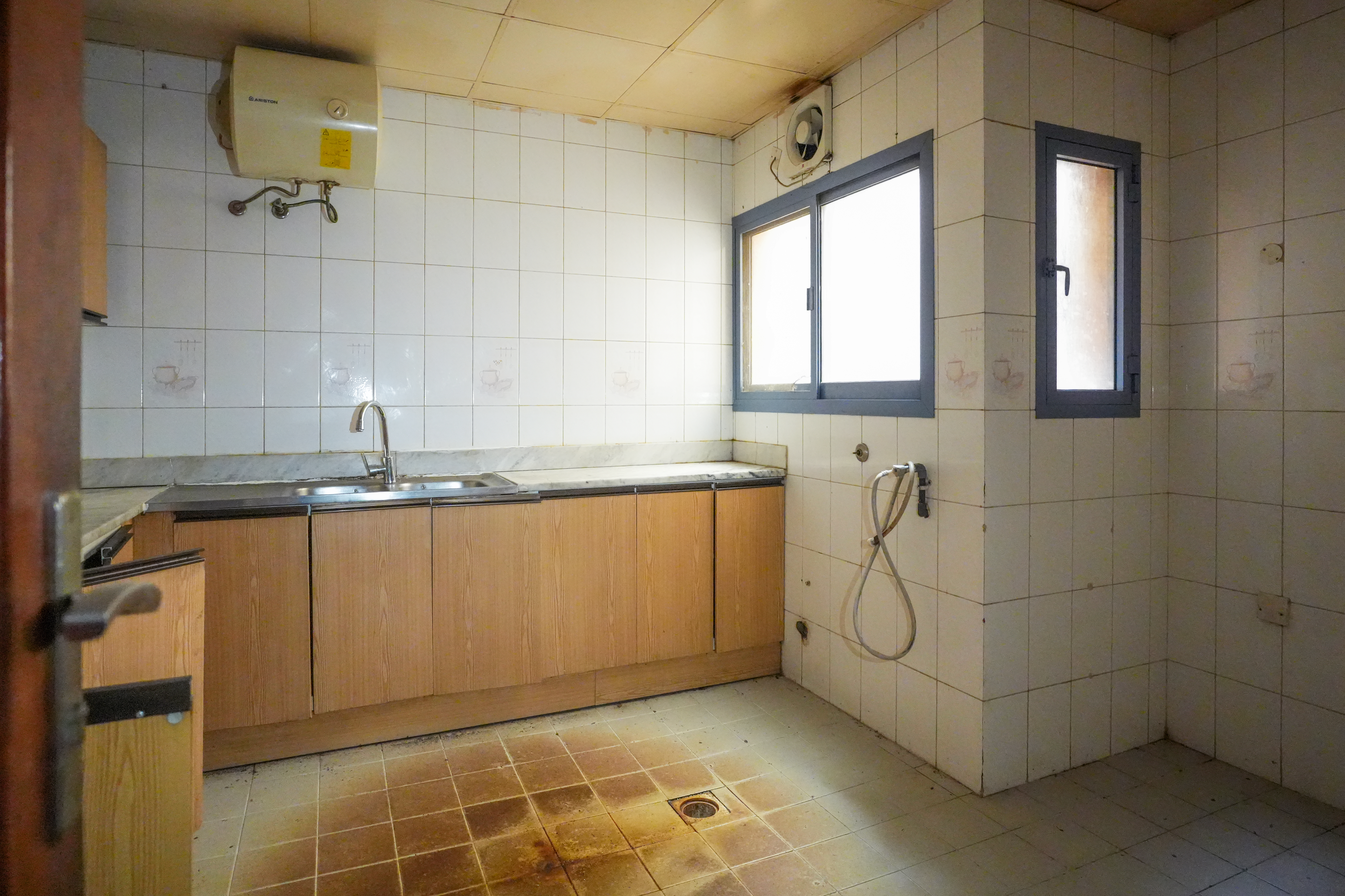Well-Maintained 2BR | Staff Accomodation | Prime Location