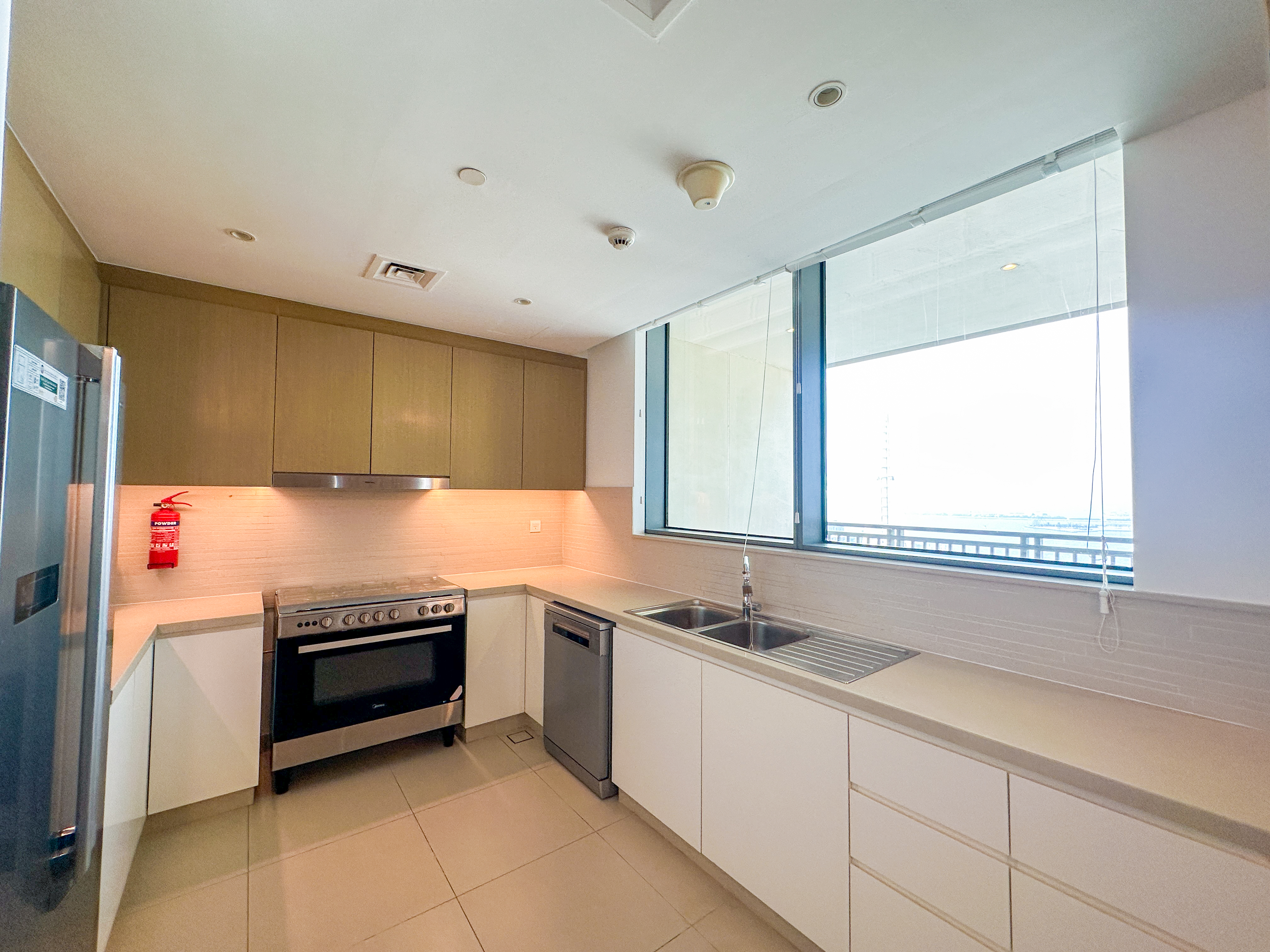 Prime Dubai marina Address | Astonishing Sea and Marina views | Luxury living | Exclusive Emaar 52|42 Residence