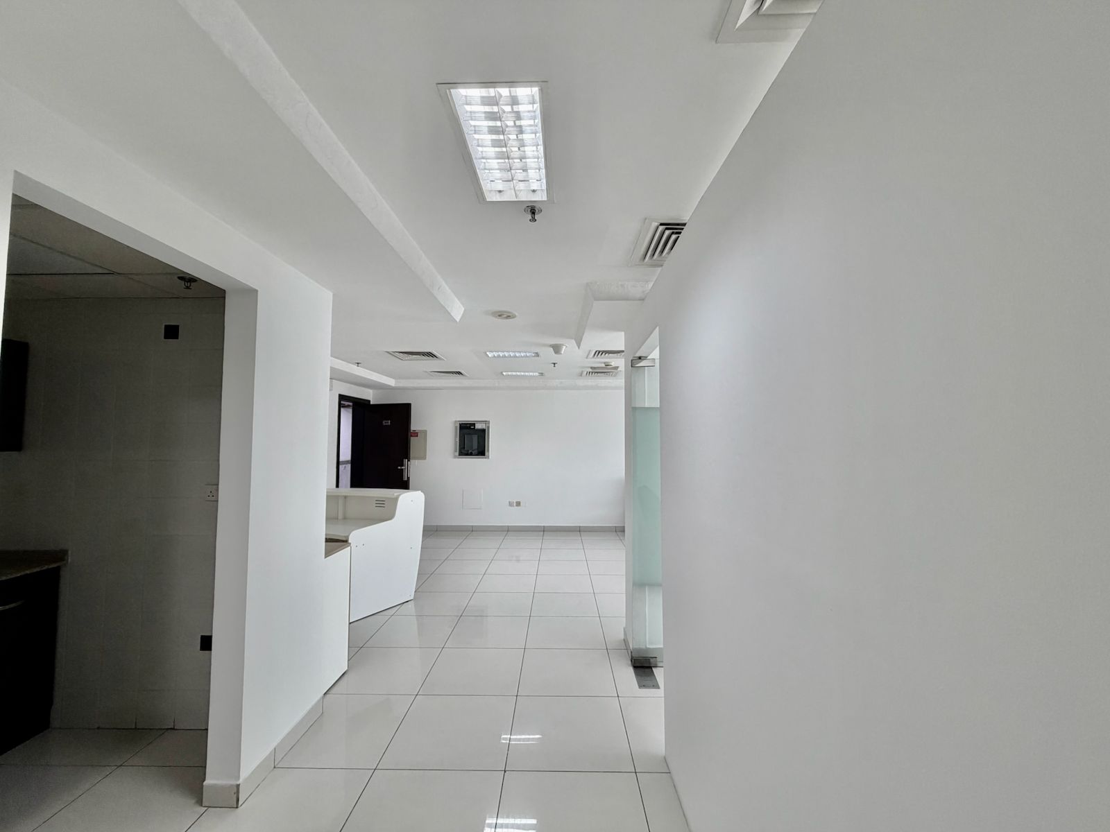 Near Mall of Emirates | Independent Fitted Office