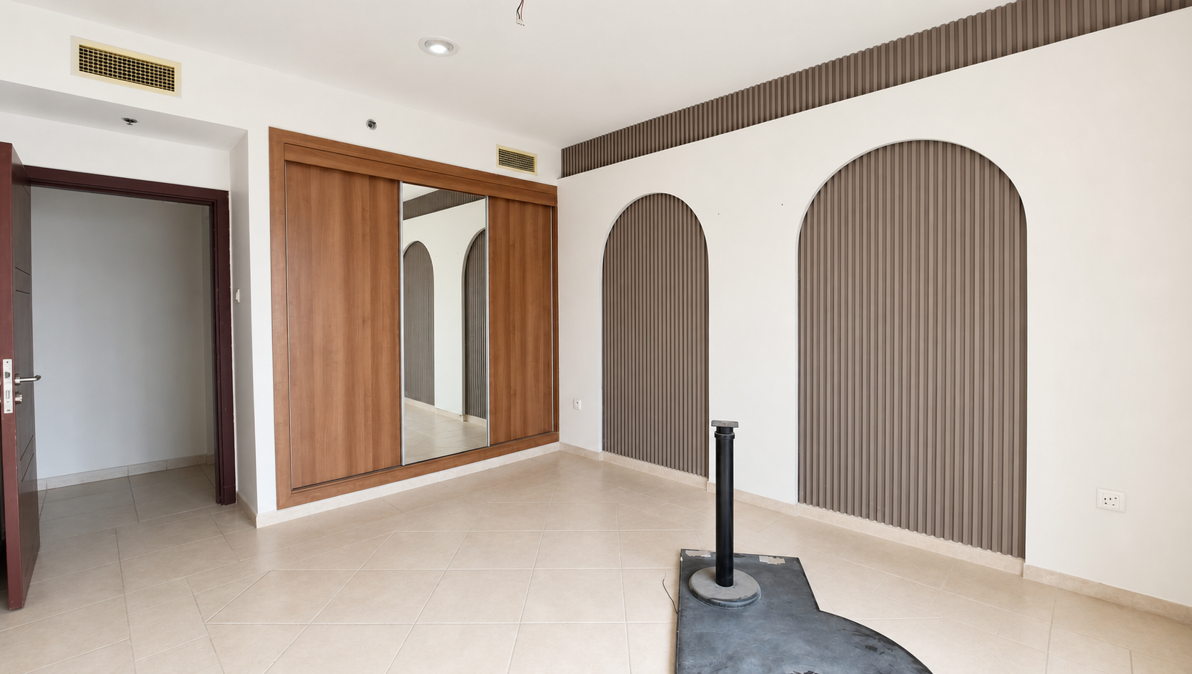 Elegant Apartment | Near Marina Walk | Sea View