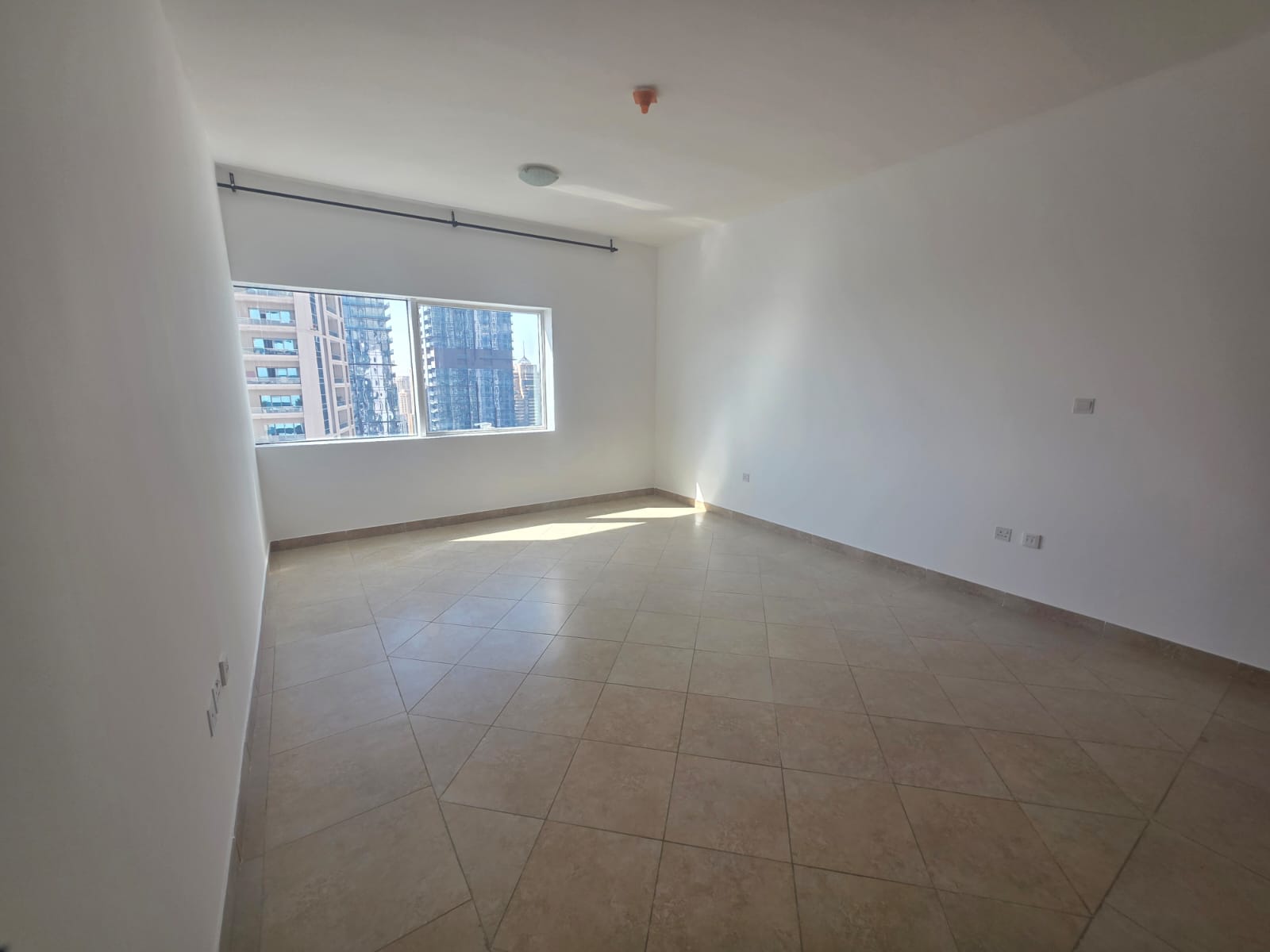Marina View | High Floor | Chiller Free