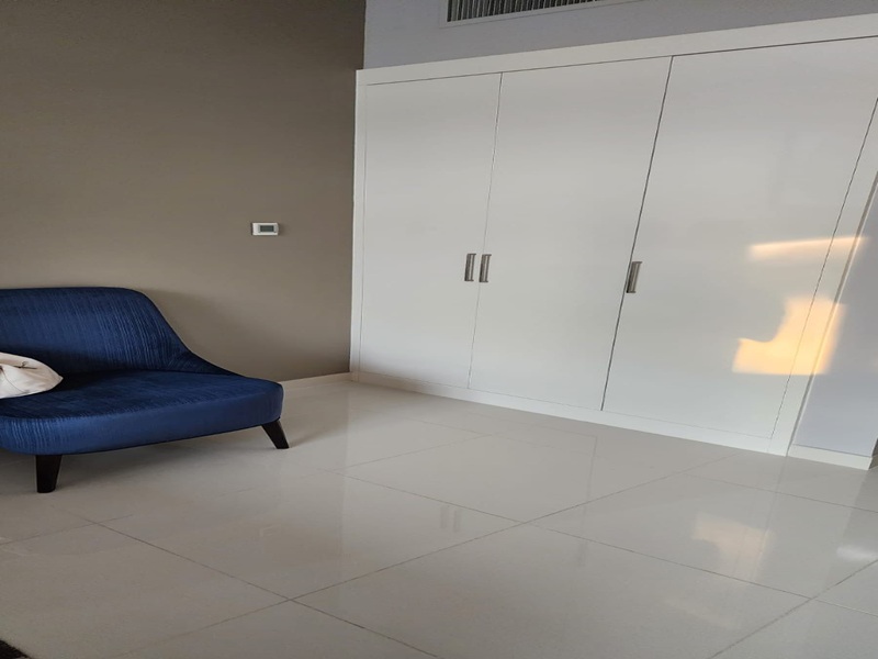 STUDIO | FURNISHED | SPACIOUS | READY TO MOVE