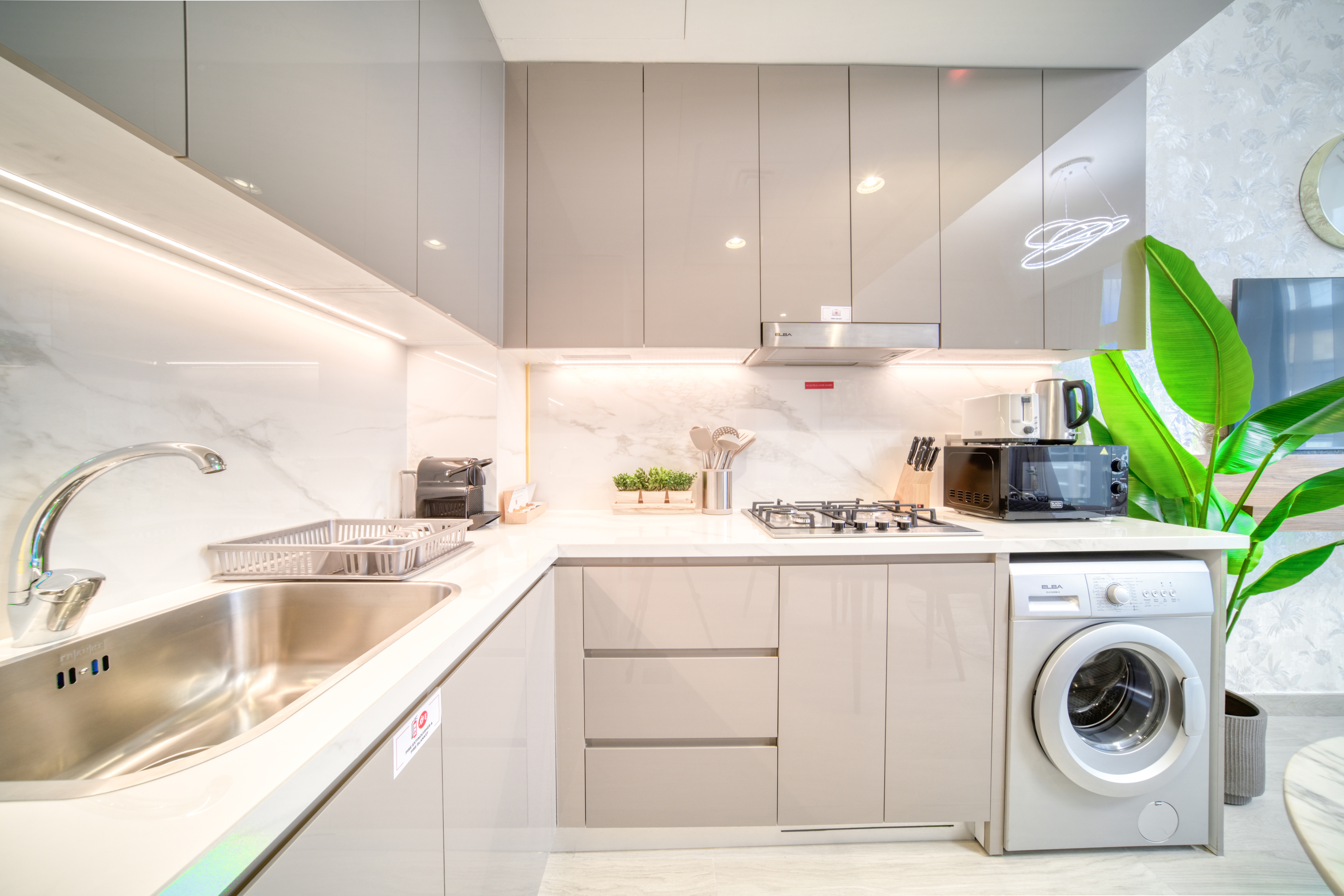 INVESTORS DEAL | HIGH DEMAND AREA | FURNISHED