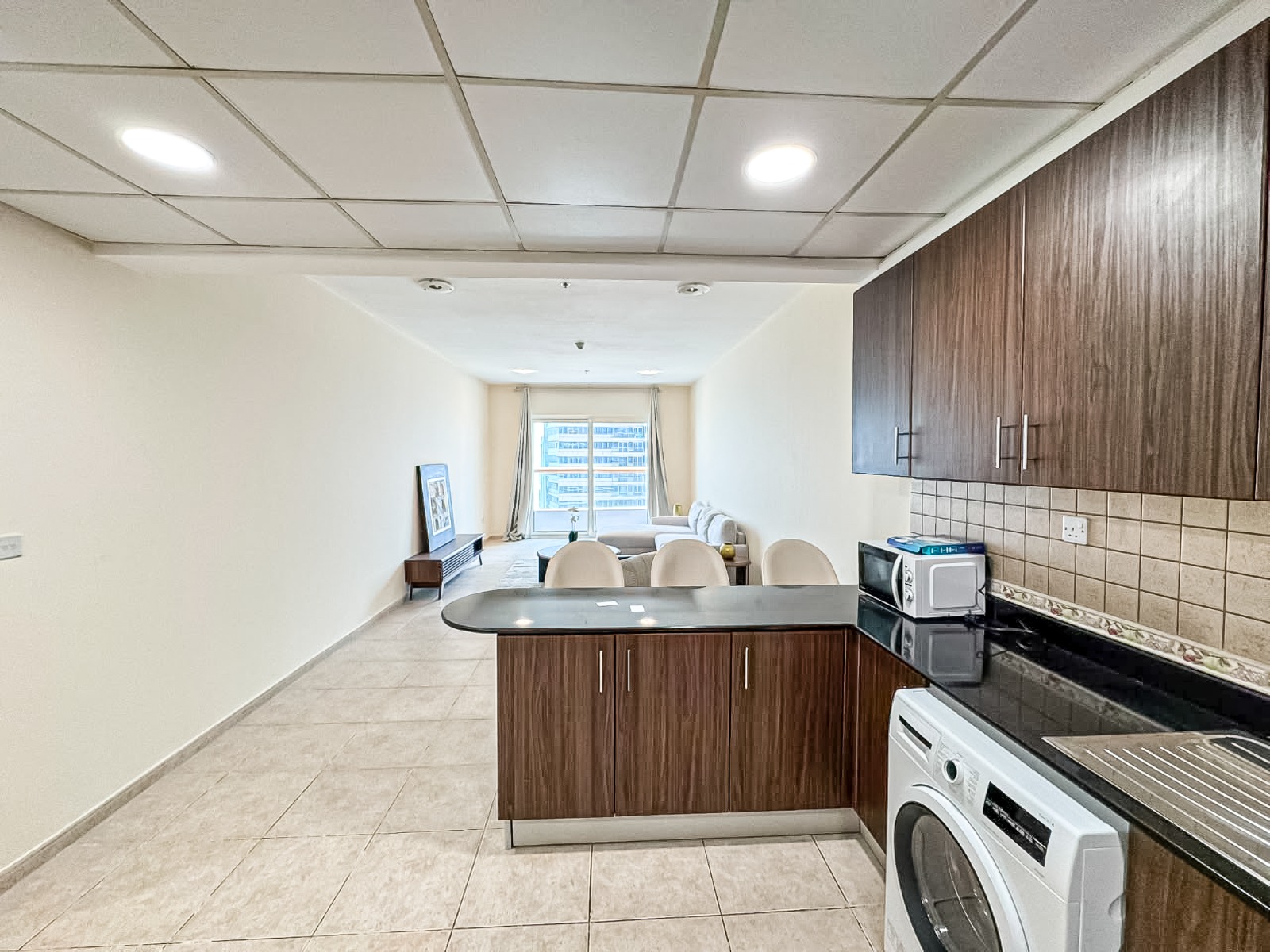 Elegant Marina Living | Spacious Layout | Prime Location