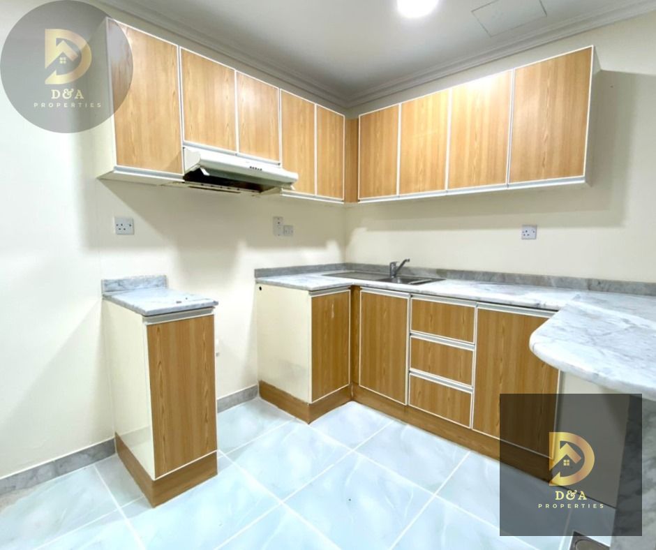 Spacious 1-Bedroom Apartment with Balcony in Golden Sands 12, Al Mankhool, Bur Dubai | NO COMMISSION