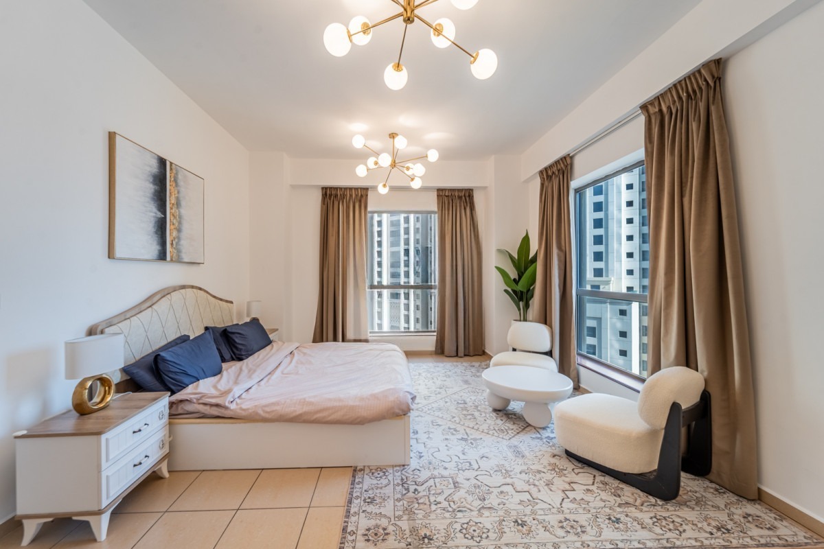 Ready to Move In | Bright Apartment | High Floor