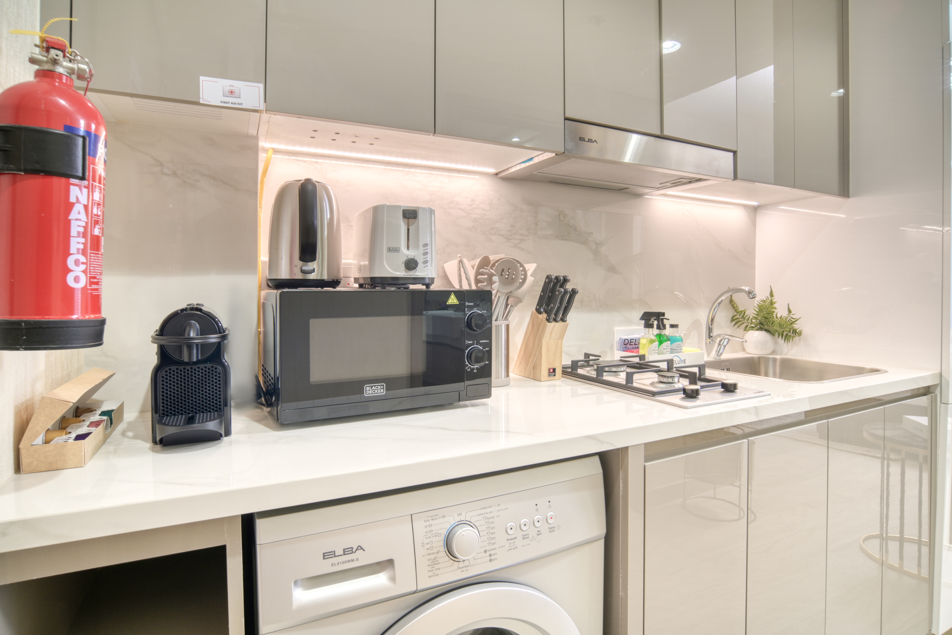 HIGH RENTAL YIELDS | FULLY FURNISHED STUDIO — Photo 4