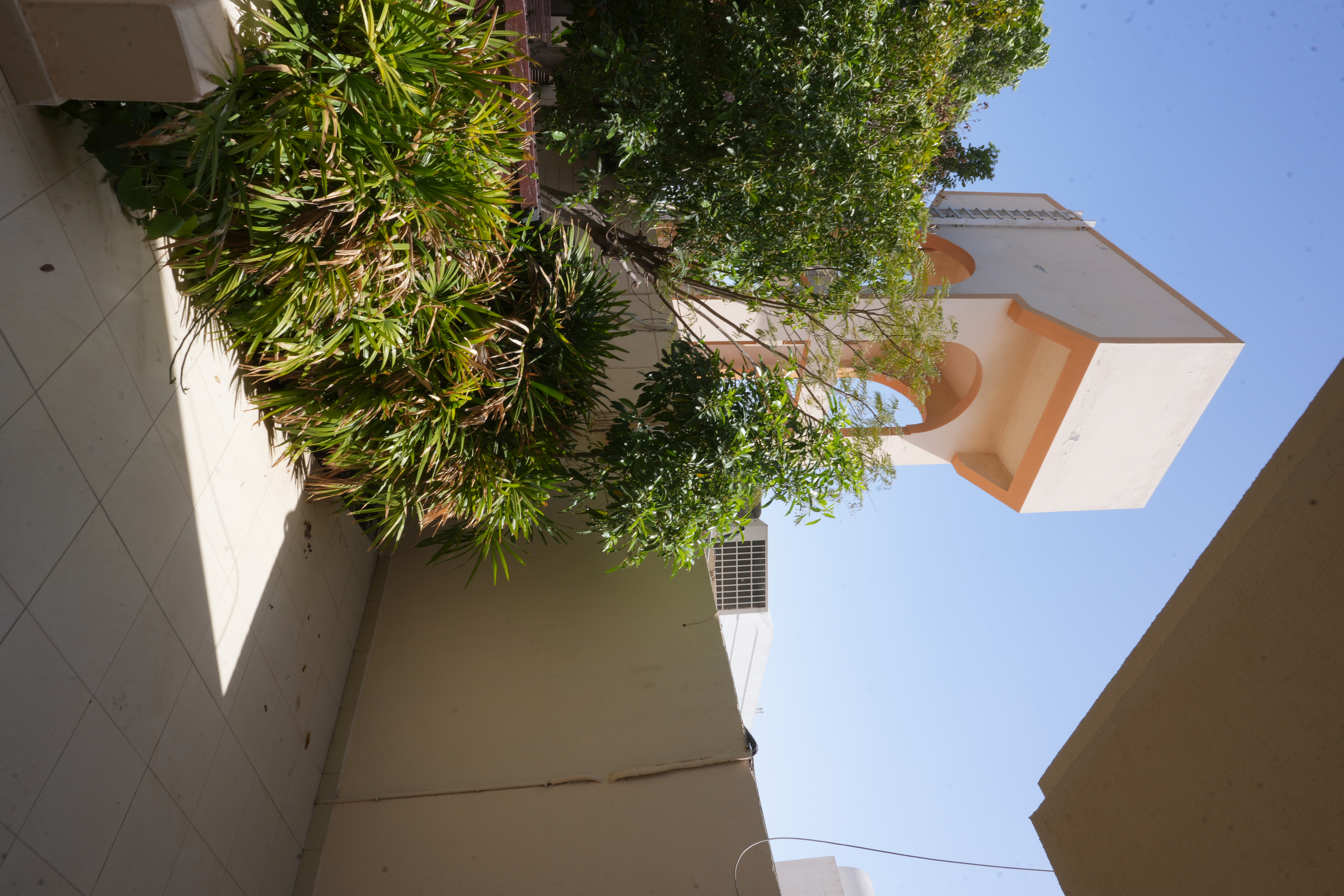 Spacious 4BR + Maid Villa | Gym | Pool | Ready to move | Jumeirah 3