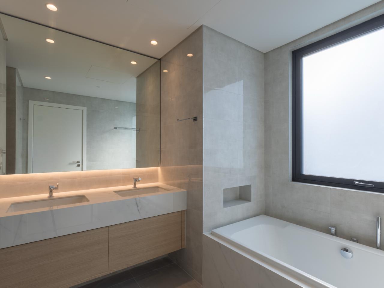 Spacious Layout | Close to Mosque and School | Family Living